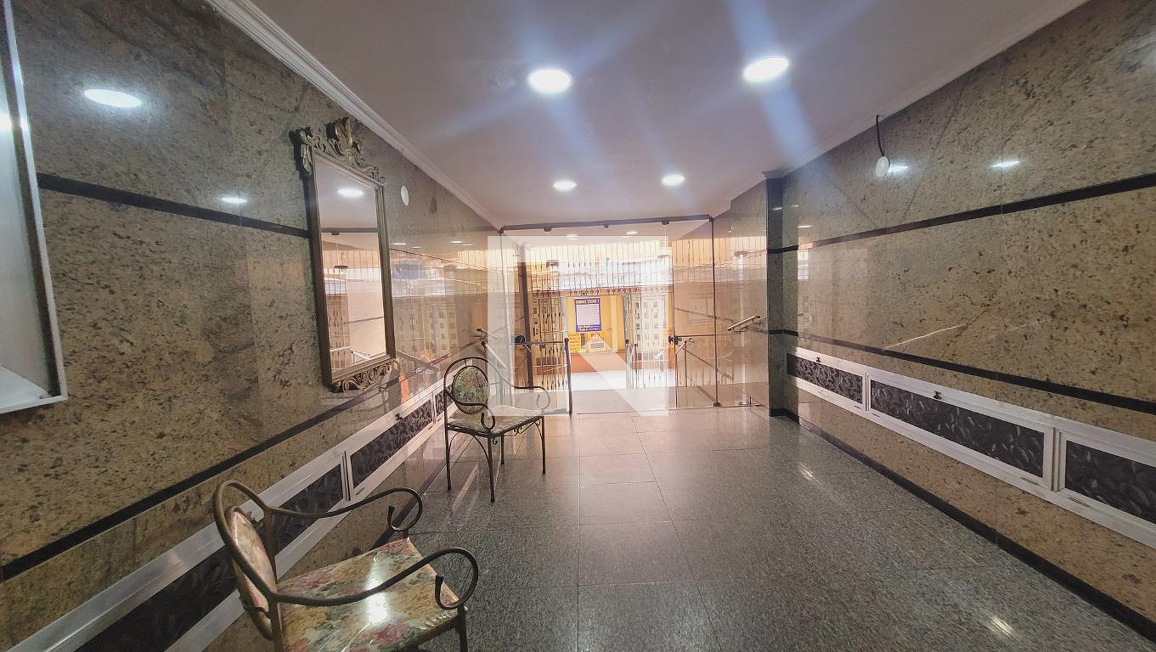 Hall de Entrada - Edifício Cine Palace Florença