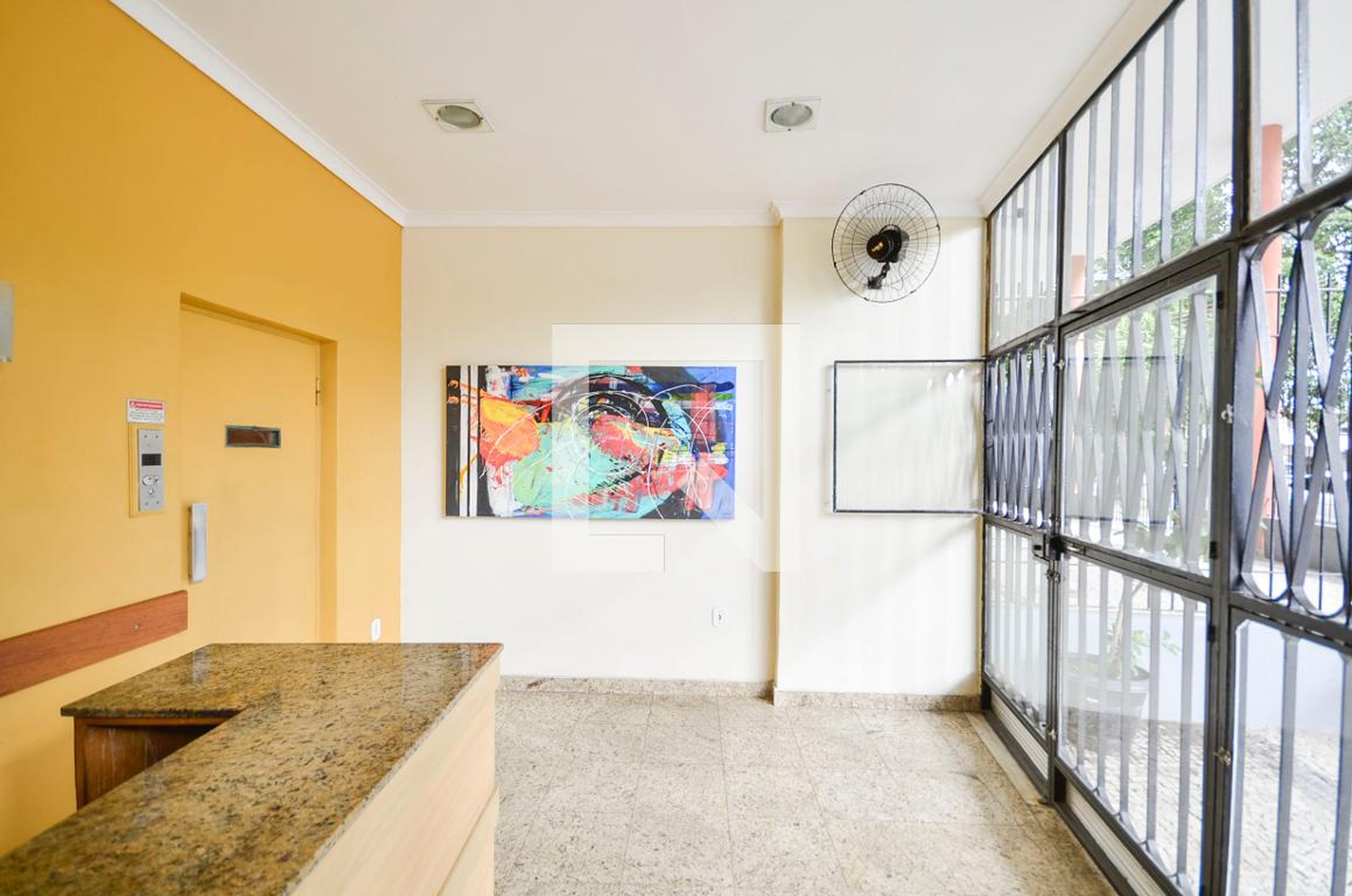 Hall - Casimiro Costa