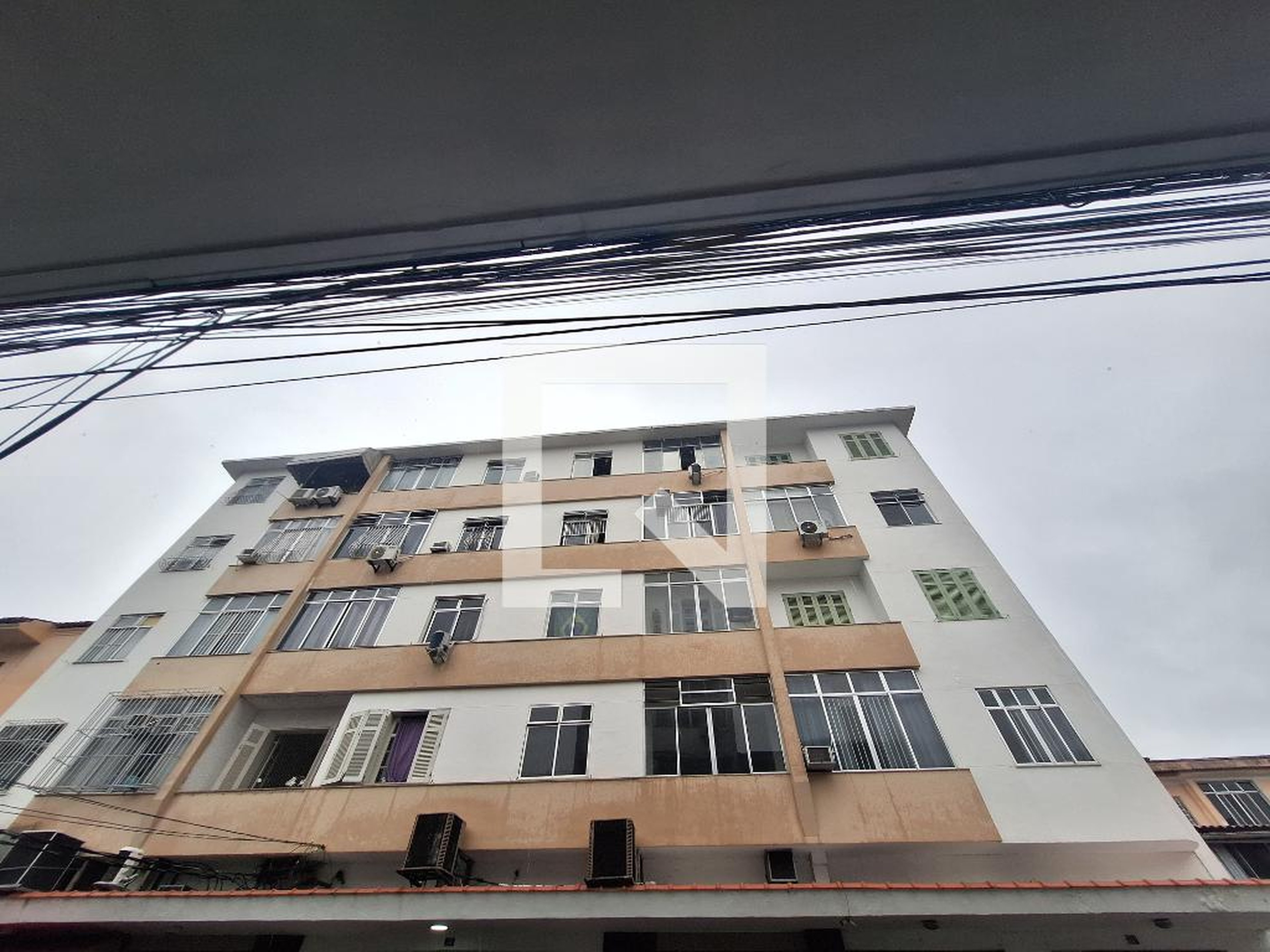 Fachada Condomínio Correia Vasques