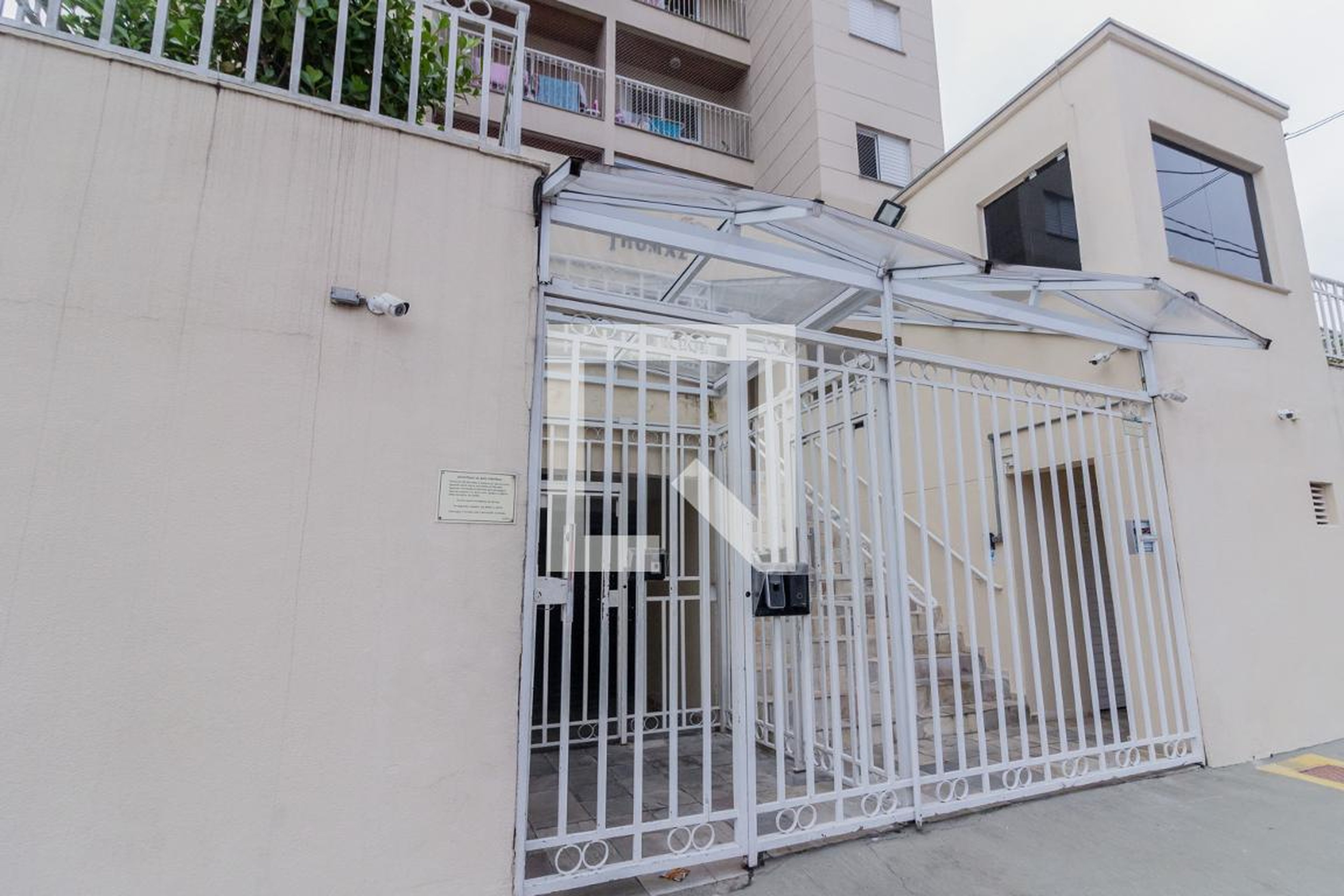 Fachada Condomínio em Rua São Tomás, 55