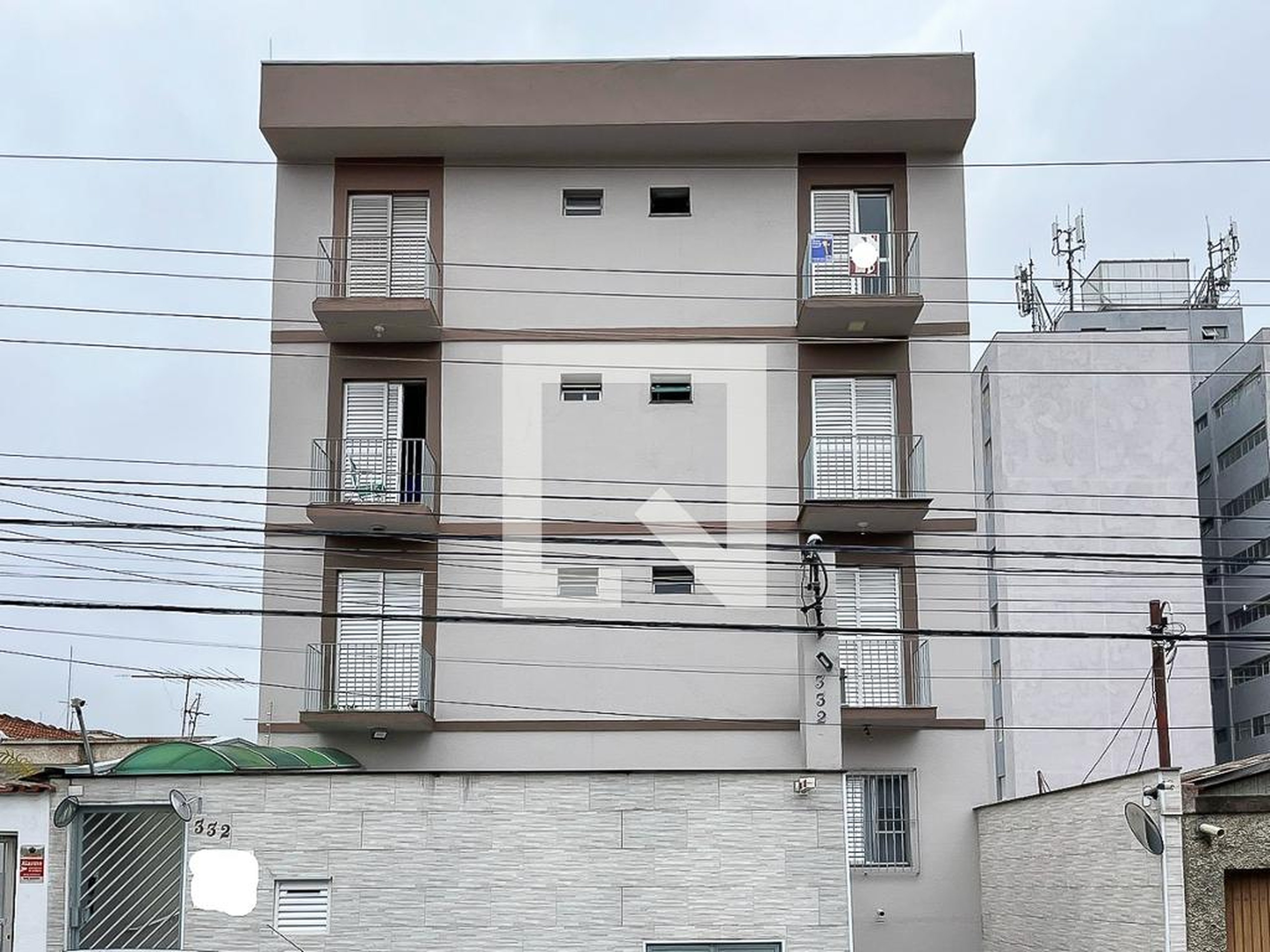 fachada Condomínio em Rua Comendador Pinoti Gamba, 332