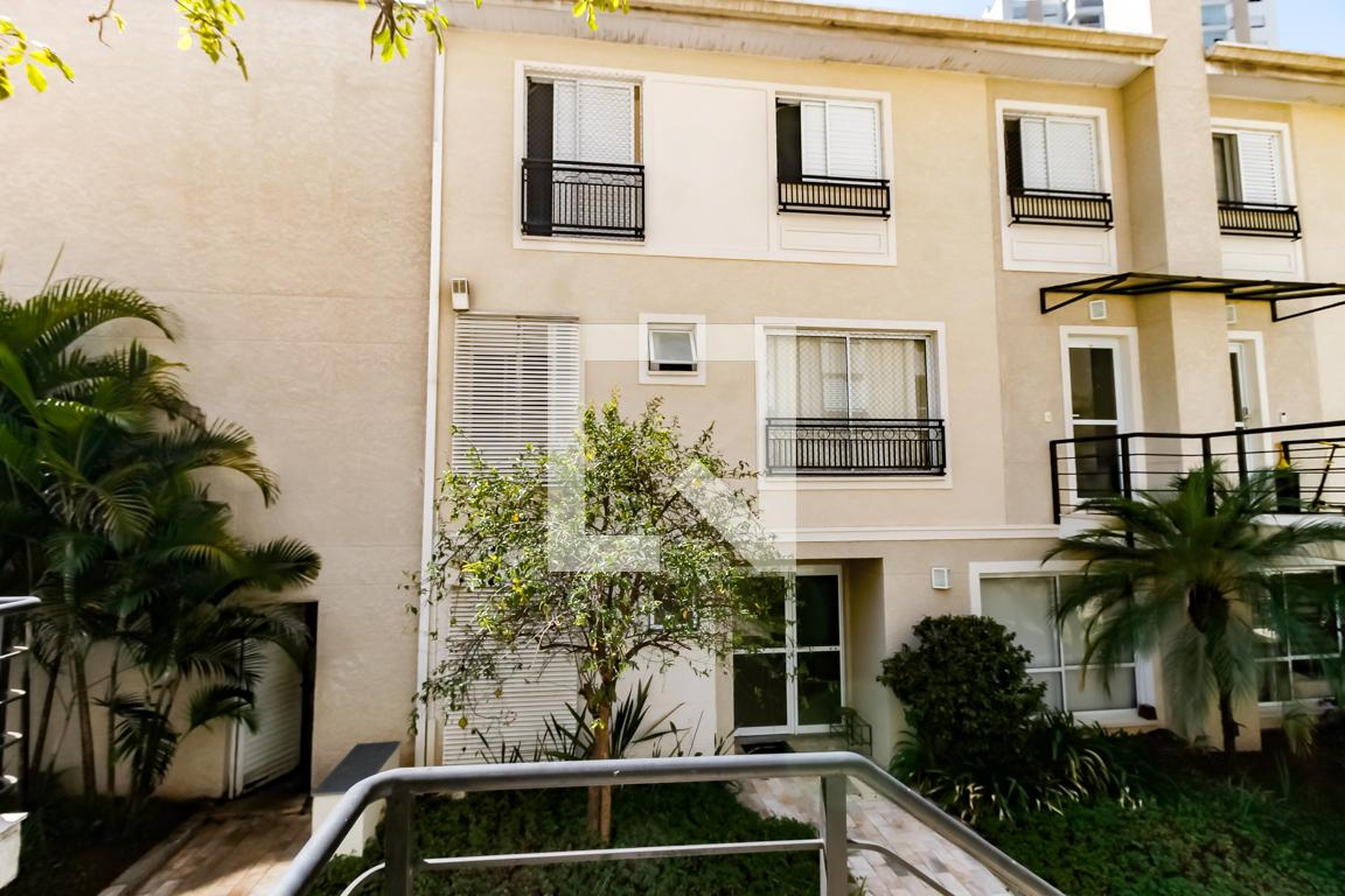 Fachada do Prédio Condomínio Town House Village Morumbi