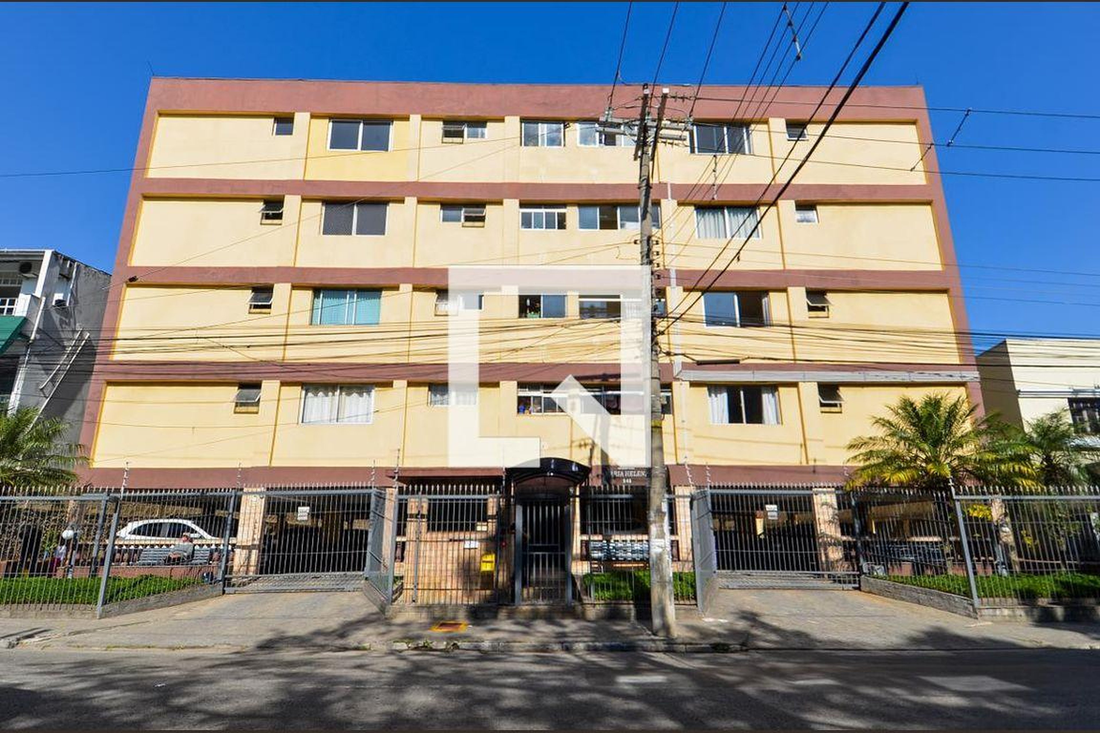 Fachada do Prédio Condomínio Maria Helena