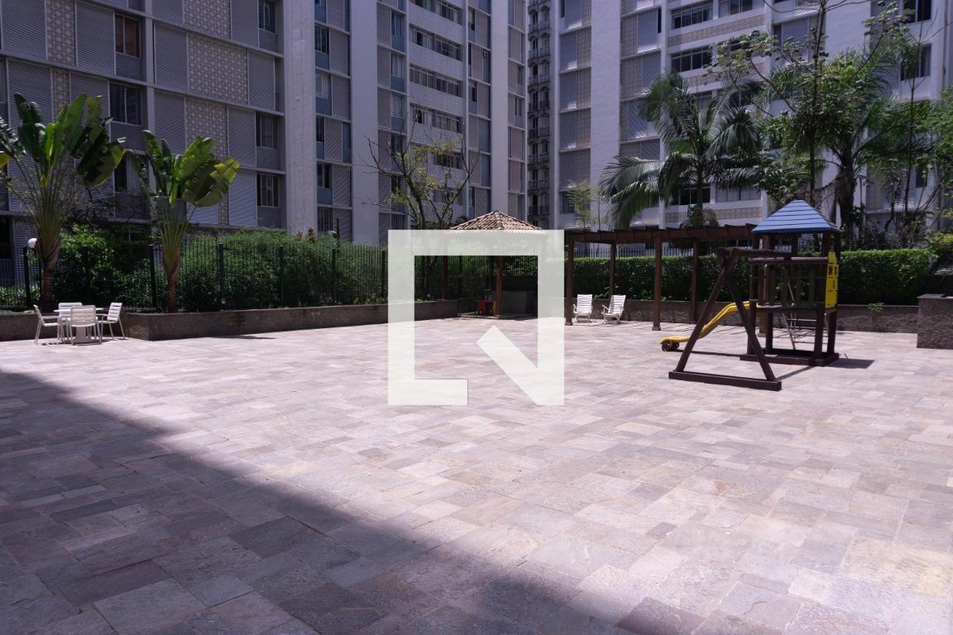 Área comum - Messina