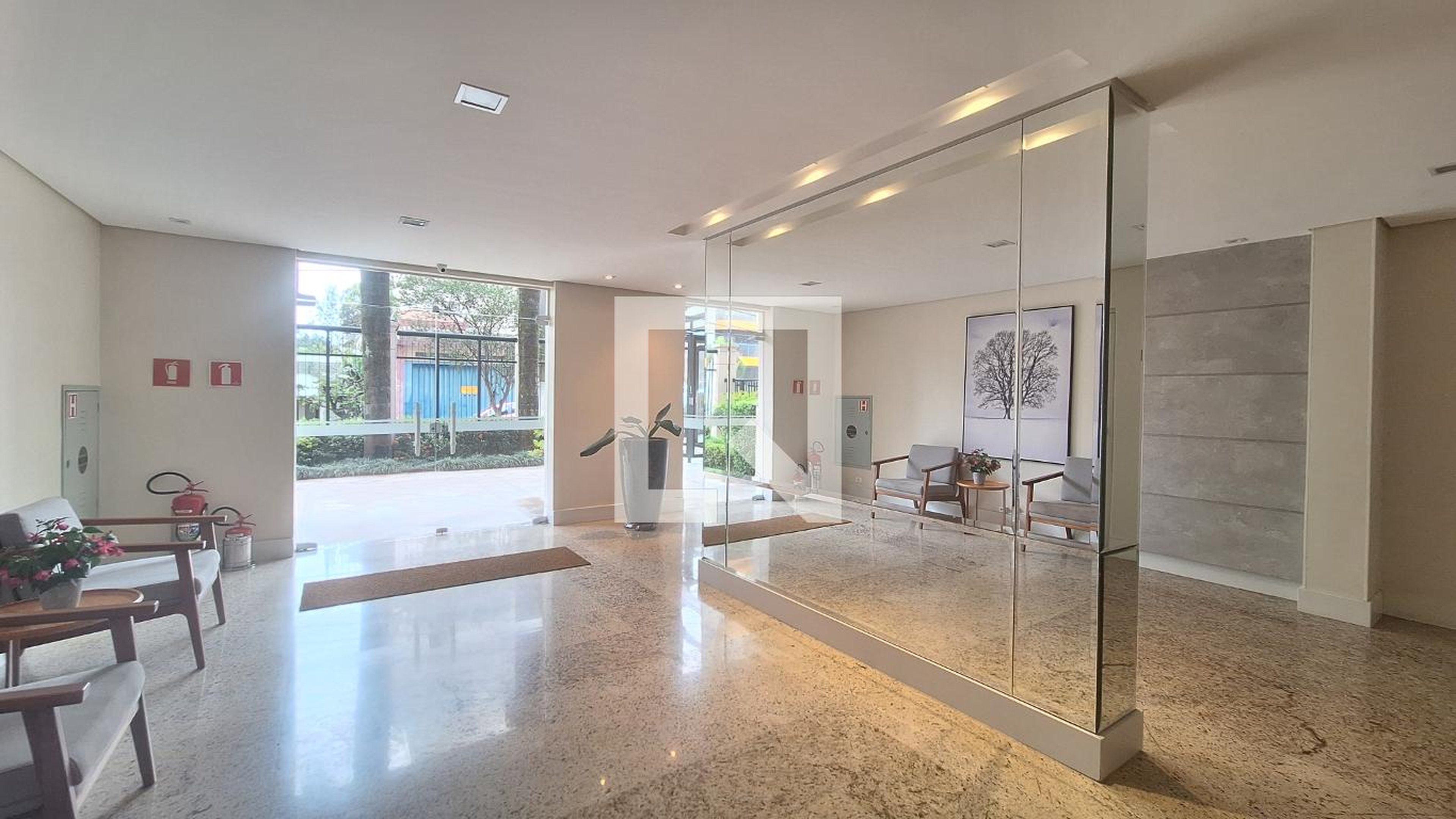 Hall - Lugano Pompéia