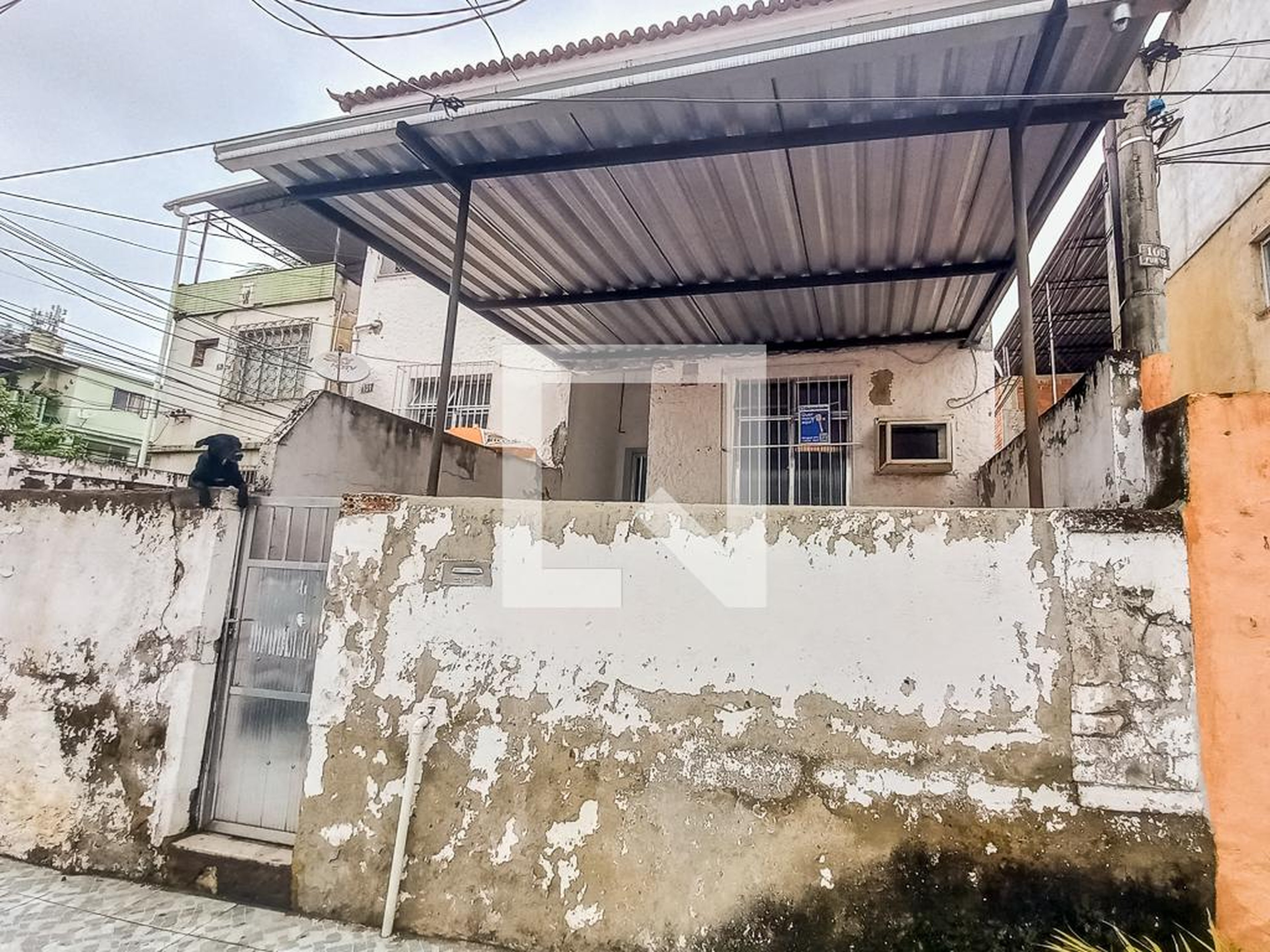 Fachada Condomínio em Rua Doutor Luis Gaudie Ley, 101