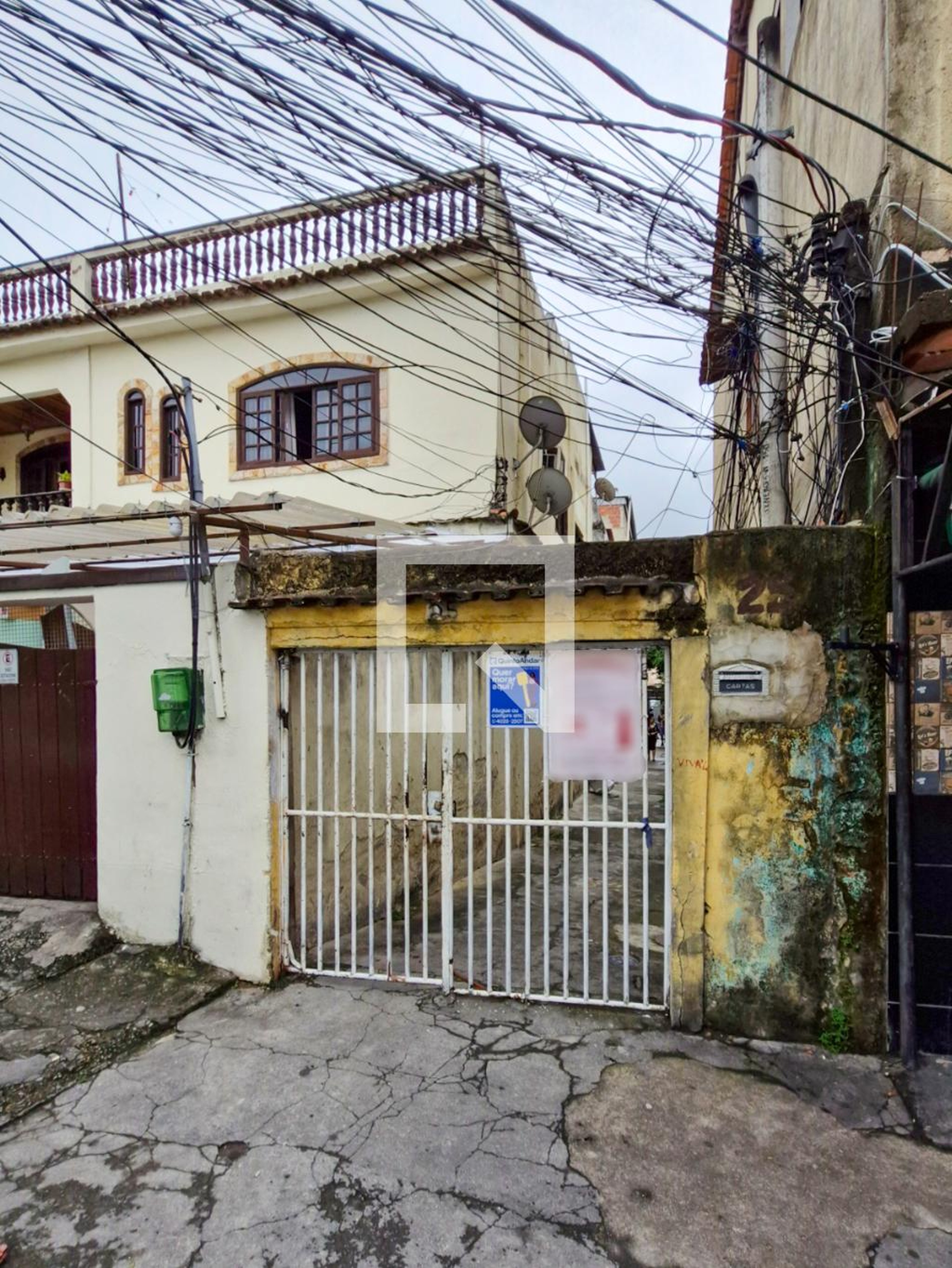 Fachada Condomínio em Rua Manuel Marques, 25