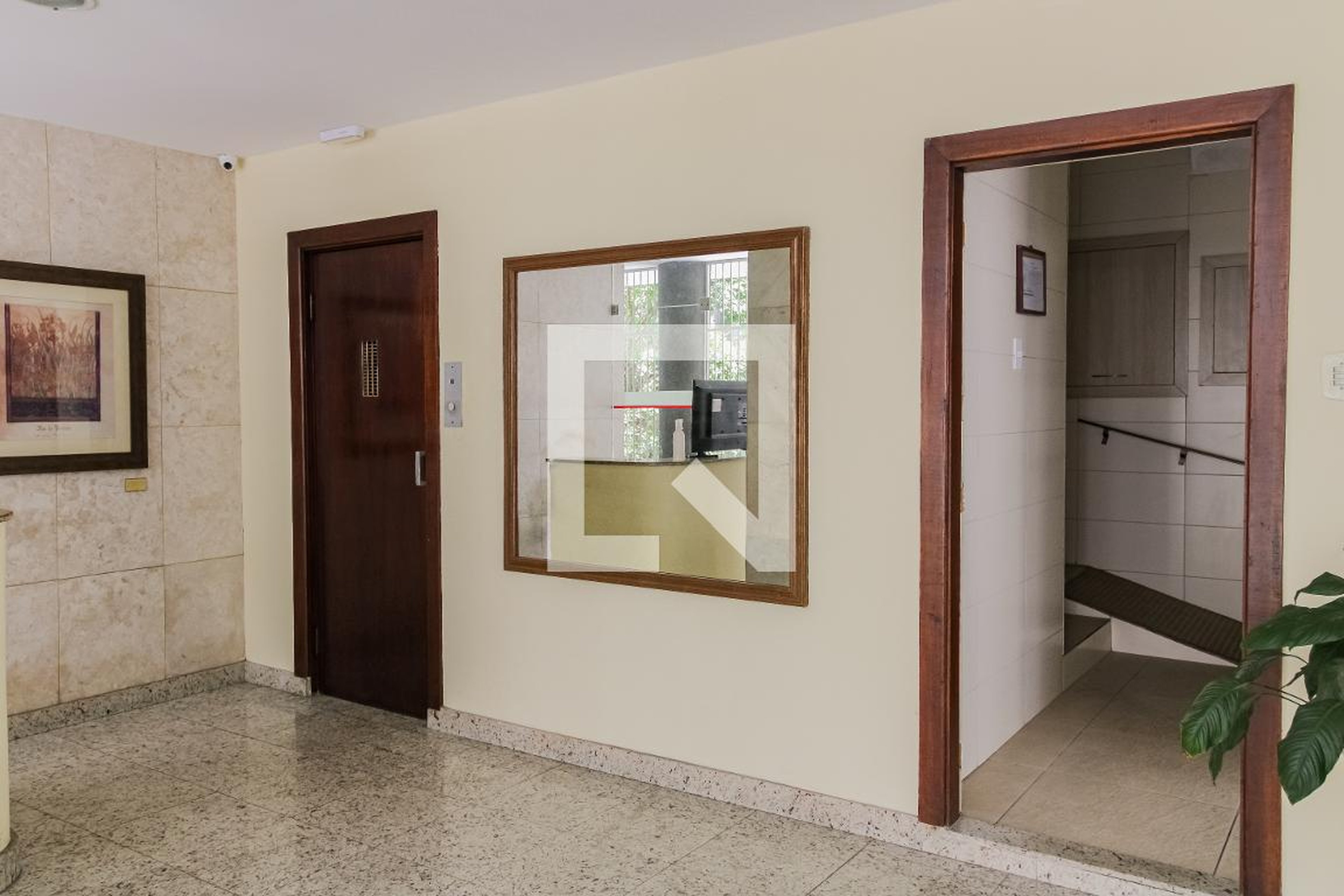 Elevador - Edificio Eliseu Visconti