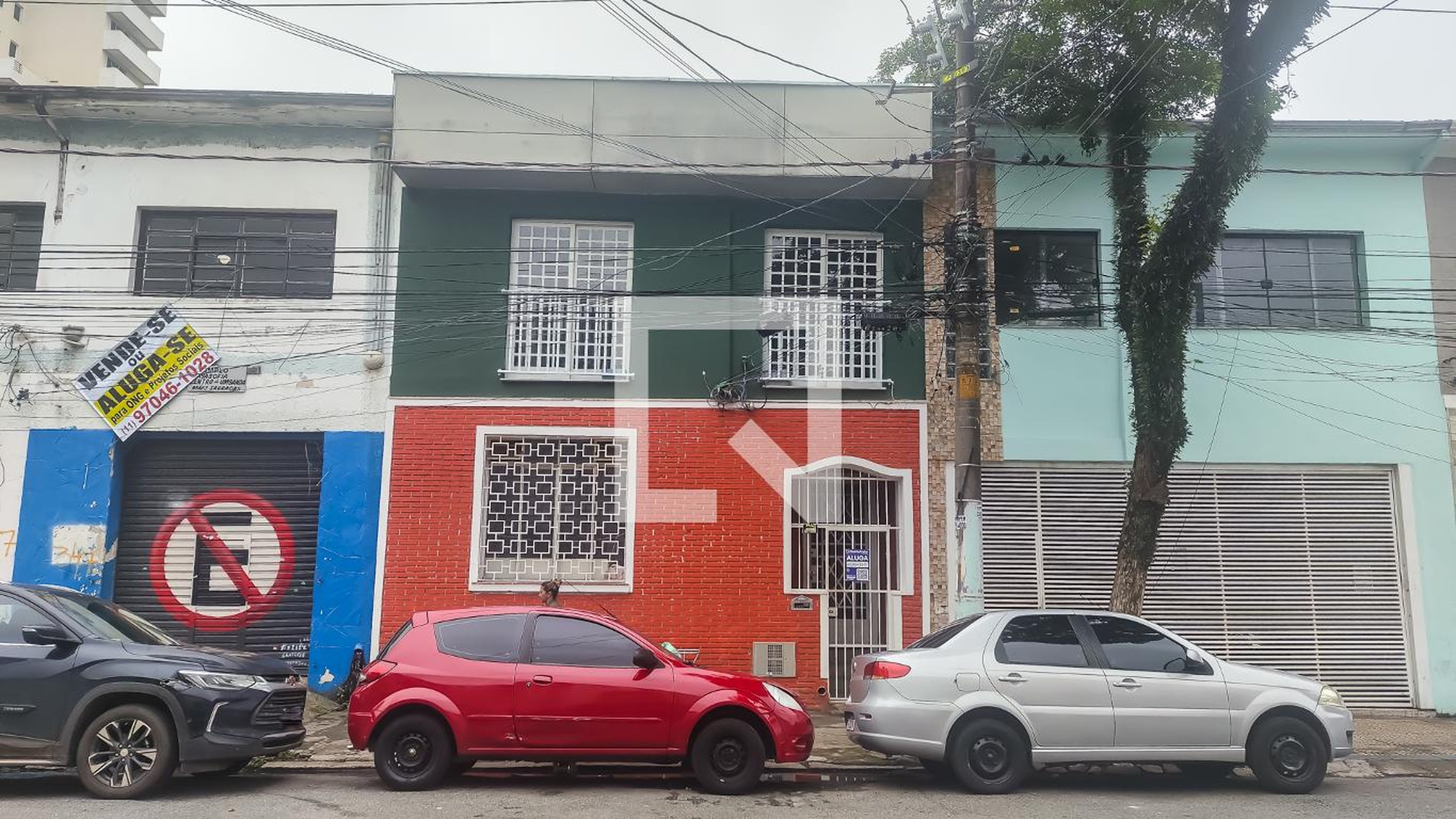 Fachada do Prédio Condomínio Alferes Magalhães