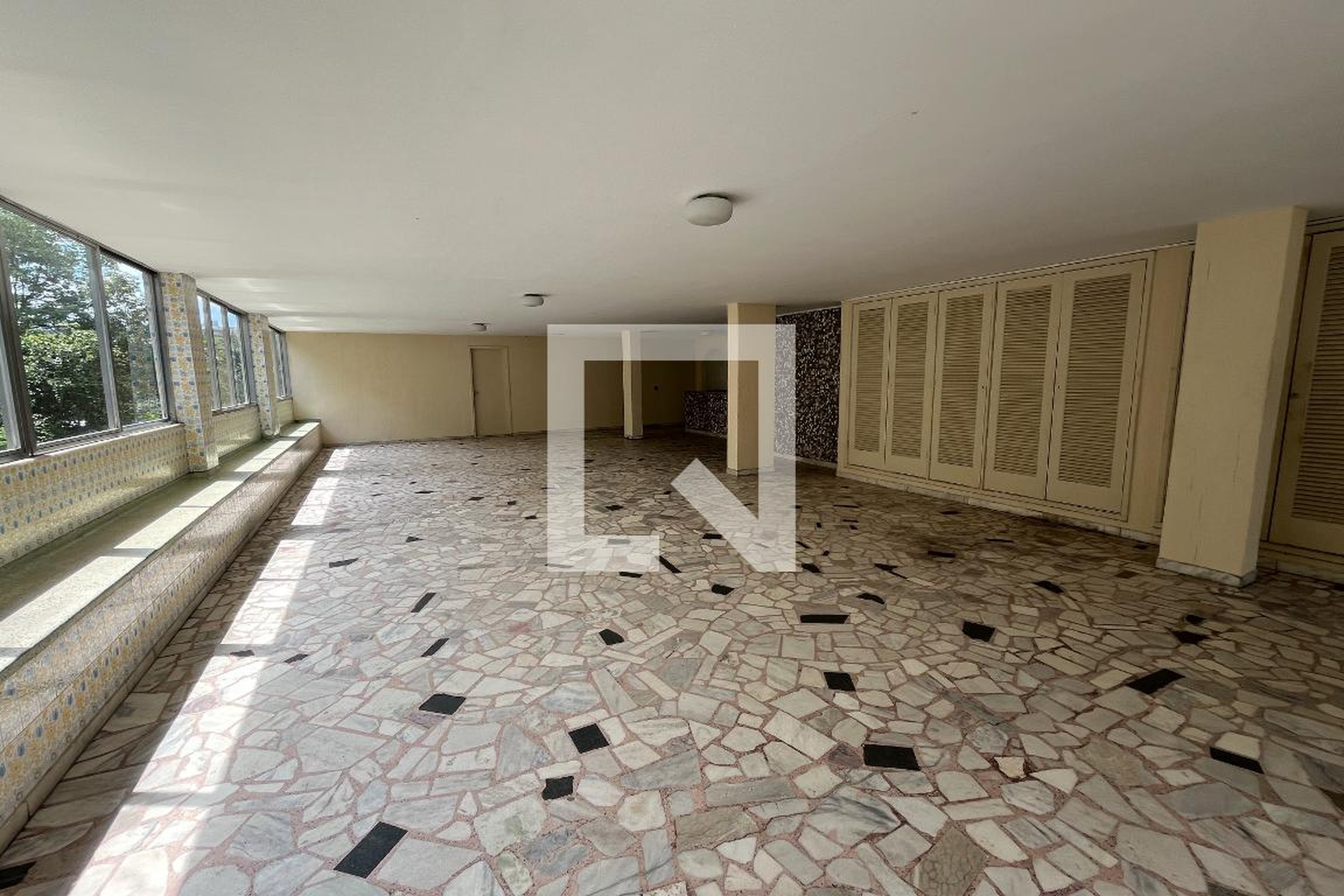 Salão de Festas Condomínio em Rua Ituá, 1932