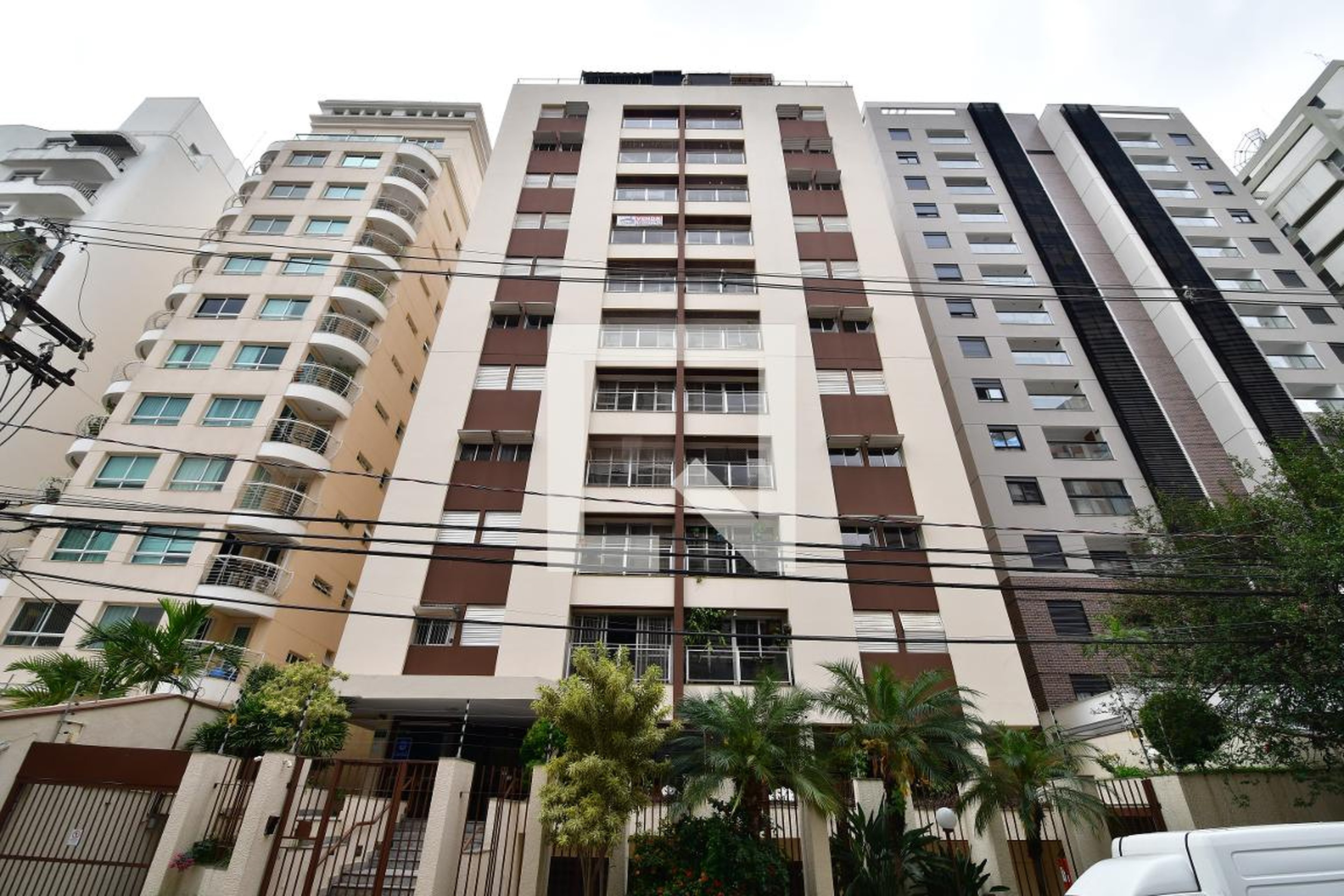 Fachada do Prédio Condomínio em Rua Dona Presciliana Soares, 145