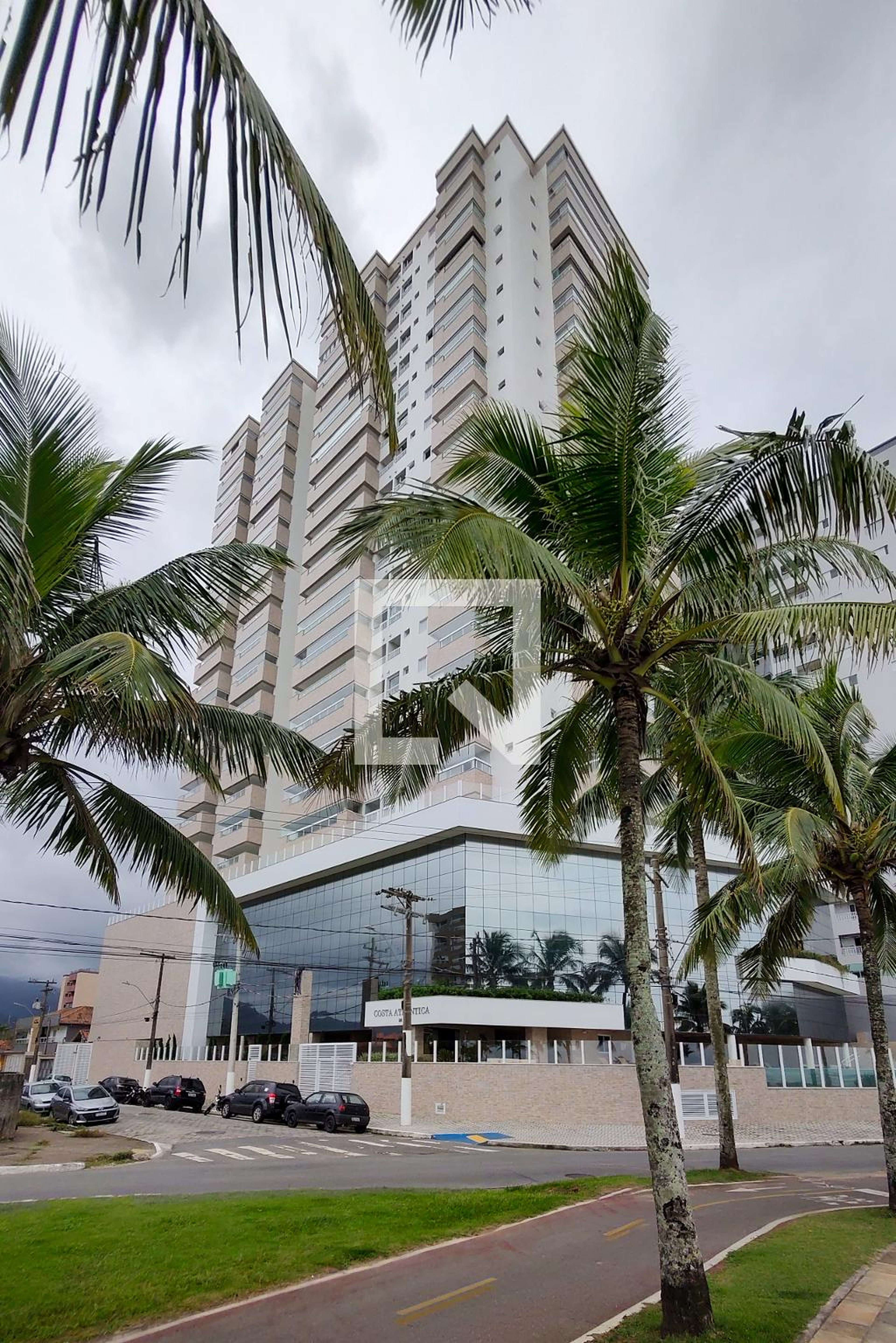 Fachada do Prédio Condomínio em Avenida Presidente Castelo Branco, 11321