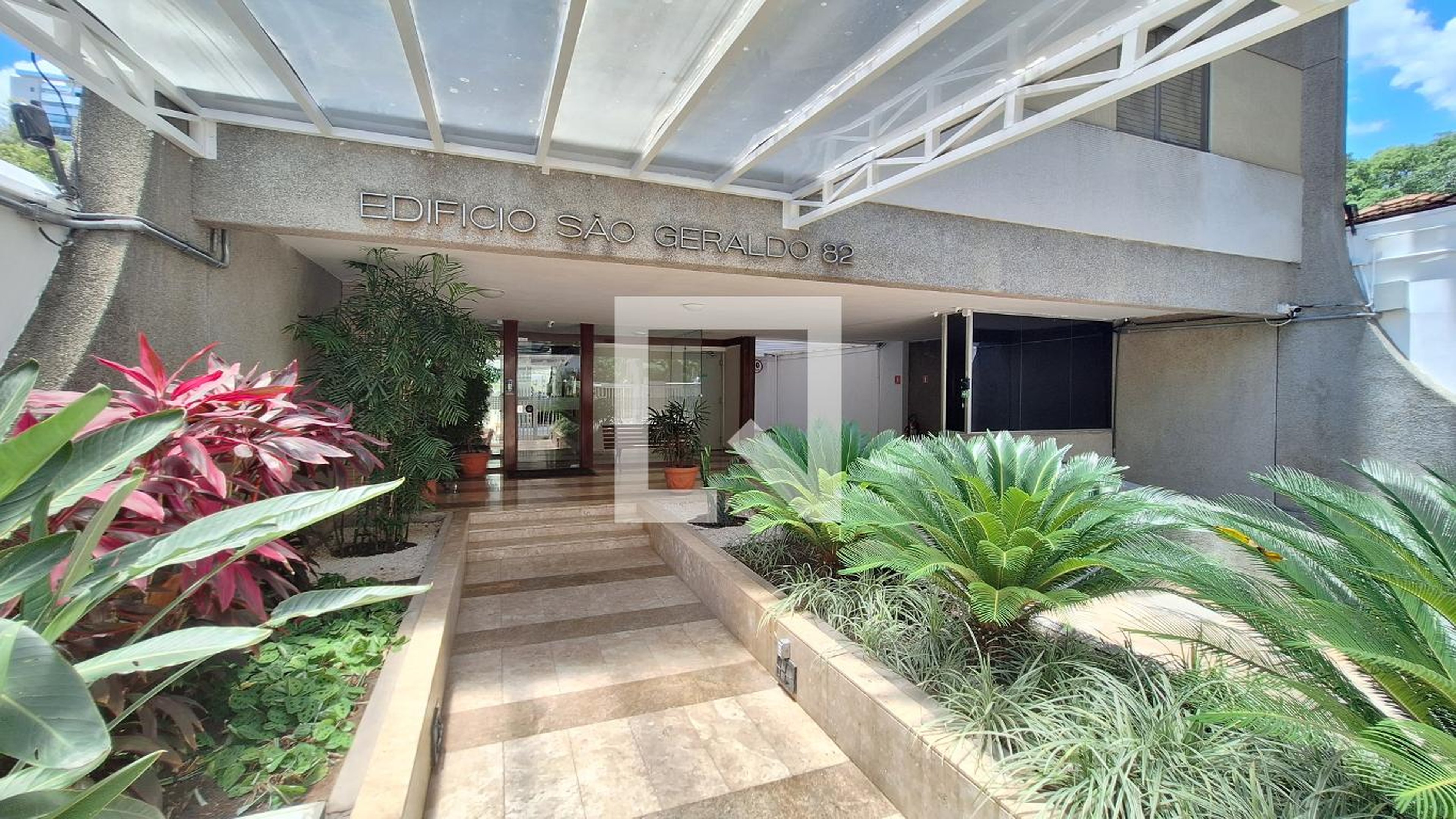 Entrada - Edifício São Geraldo
