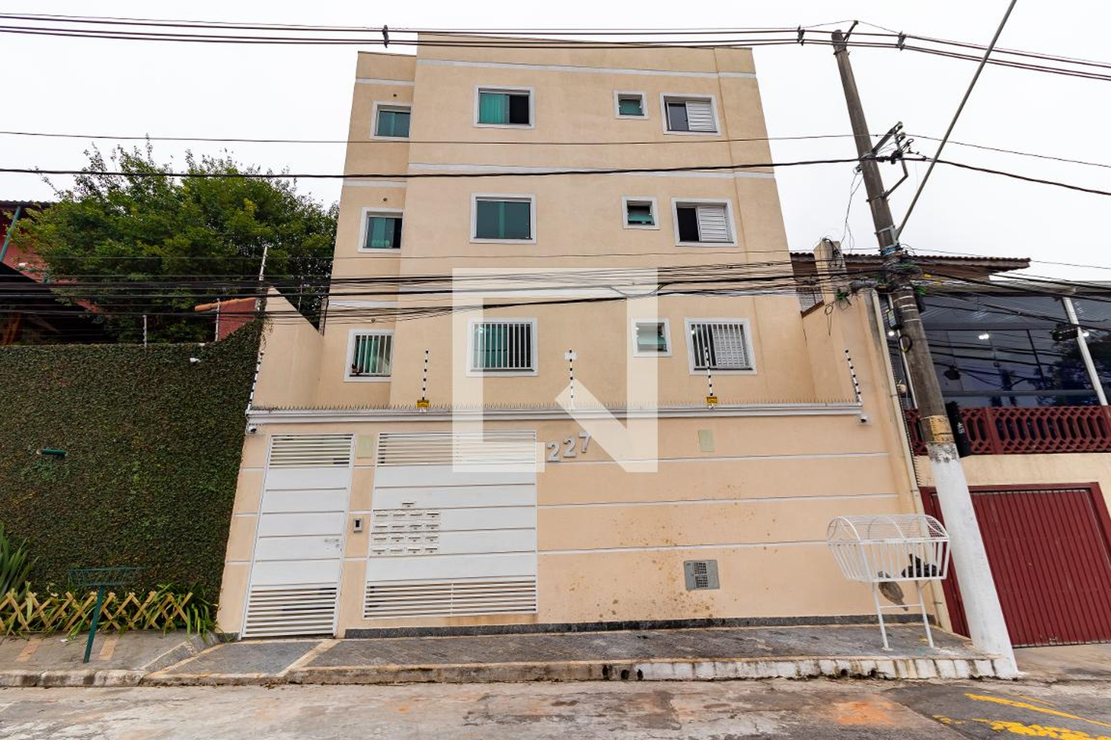 Fachada Residencial Cambaxirra