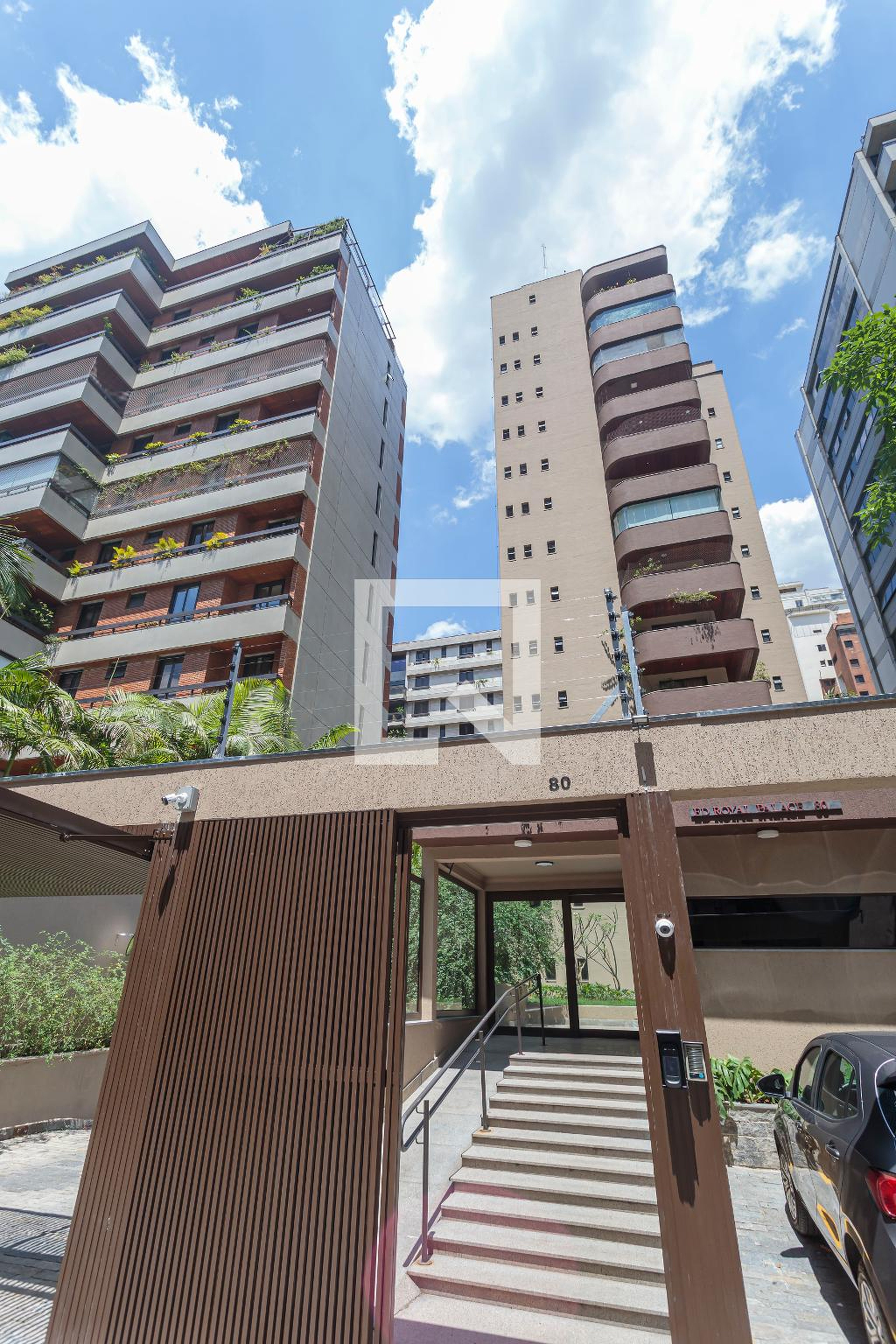 Fachada Condomínio Royal Palace