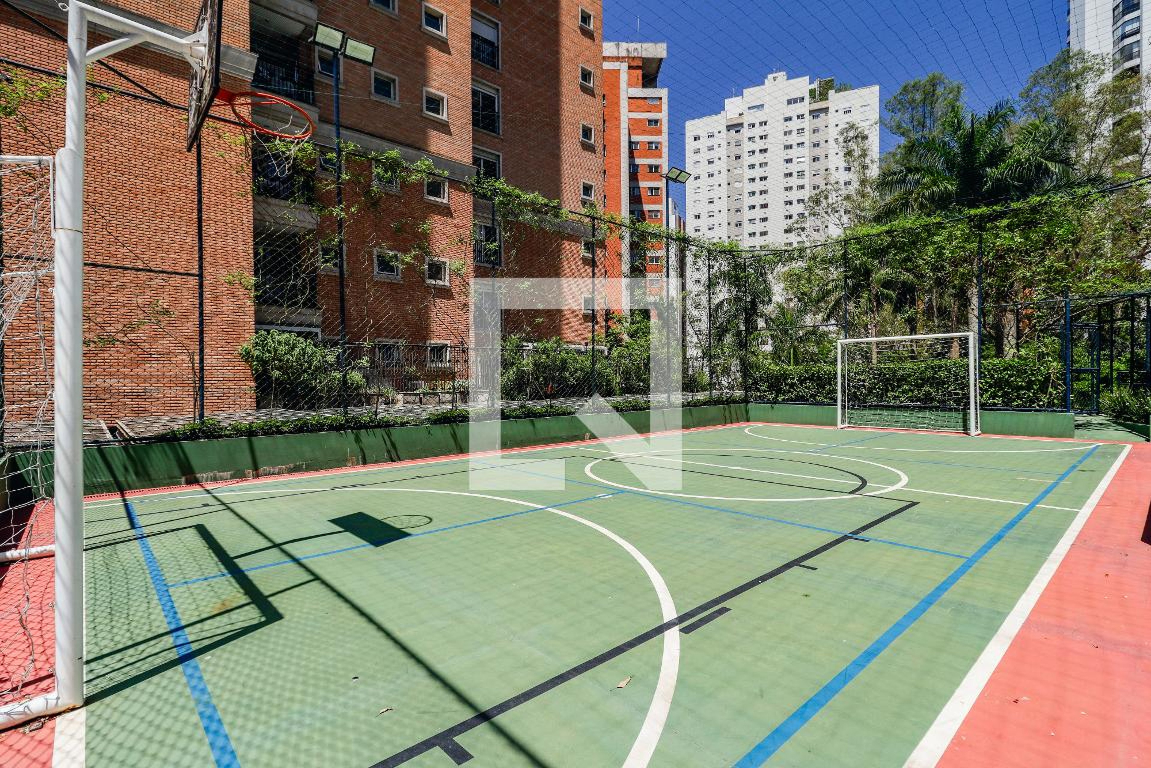 Quadra Esportiva - Leeds Hall