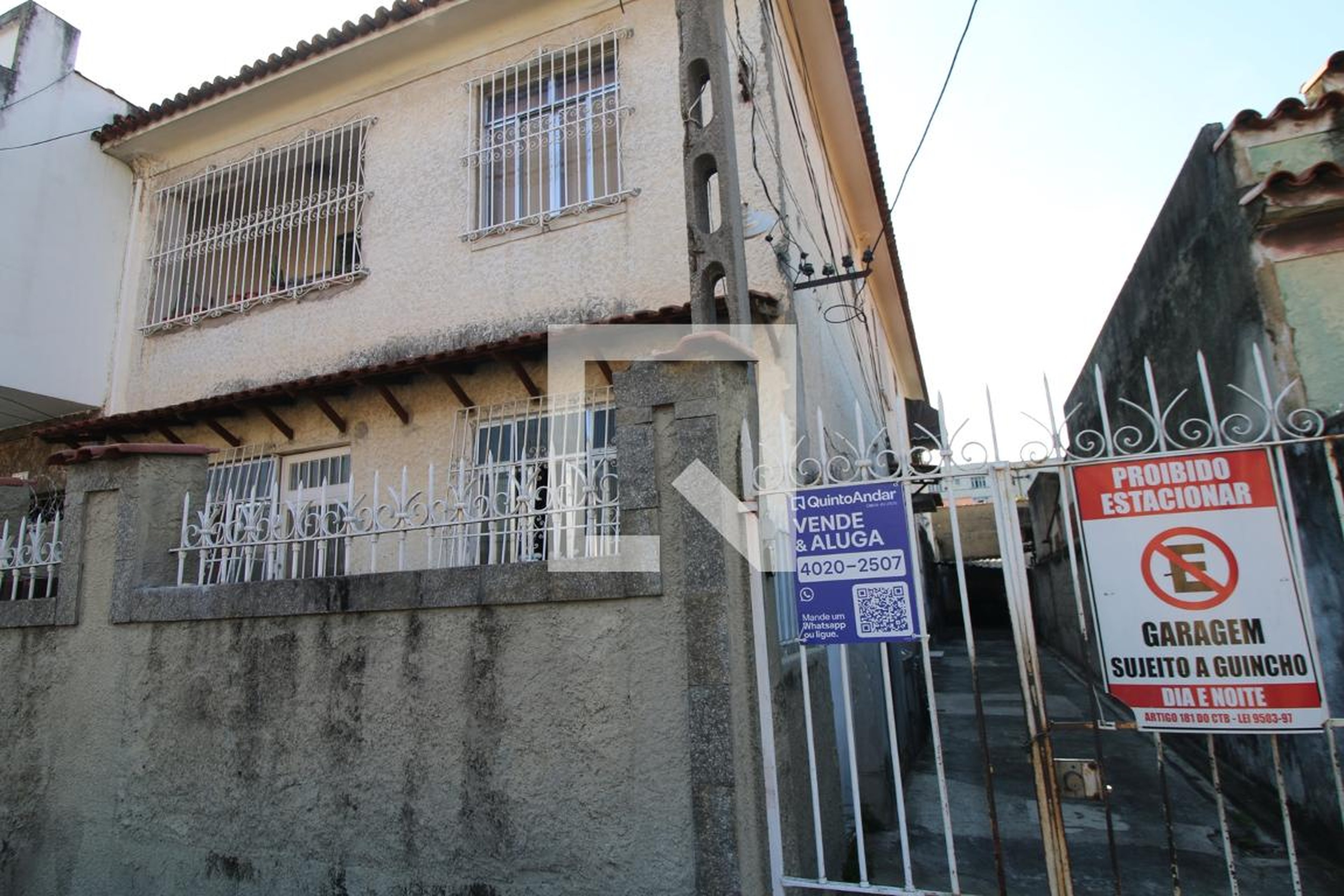 Fachada Condomínio em Avenida Oliveira Belo, 300