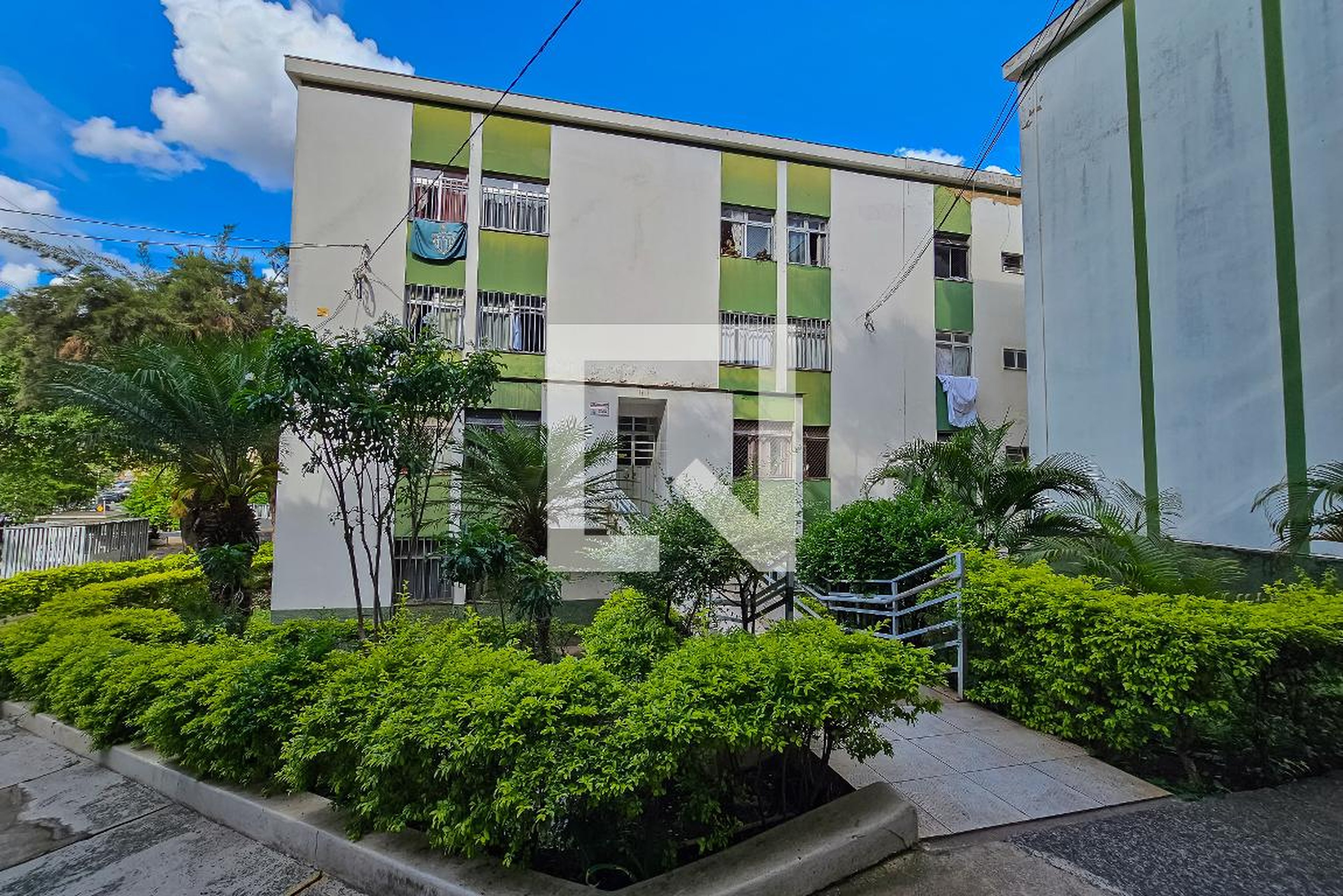 Fachada Condomínio em Rua C, 154