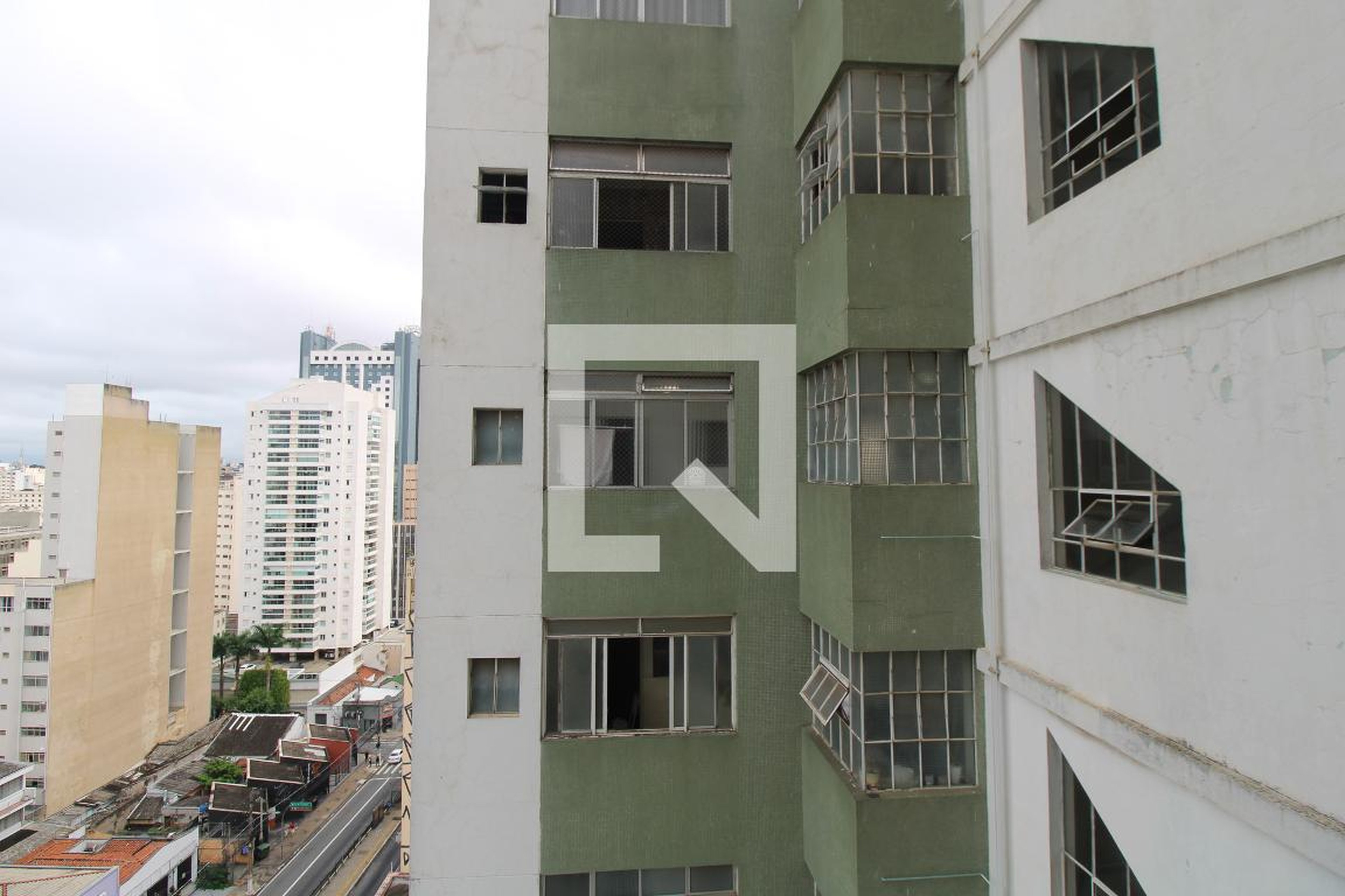 Fachada Condomínio em Avenida Doutor Moraes Salles, 987