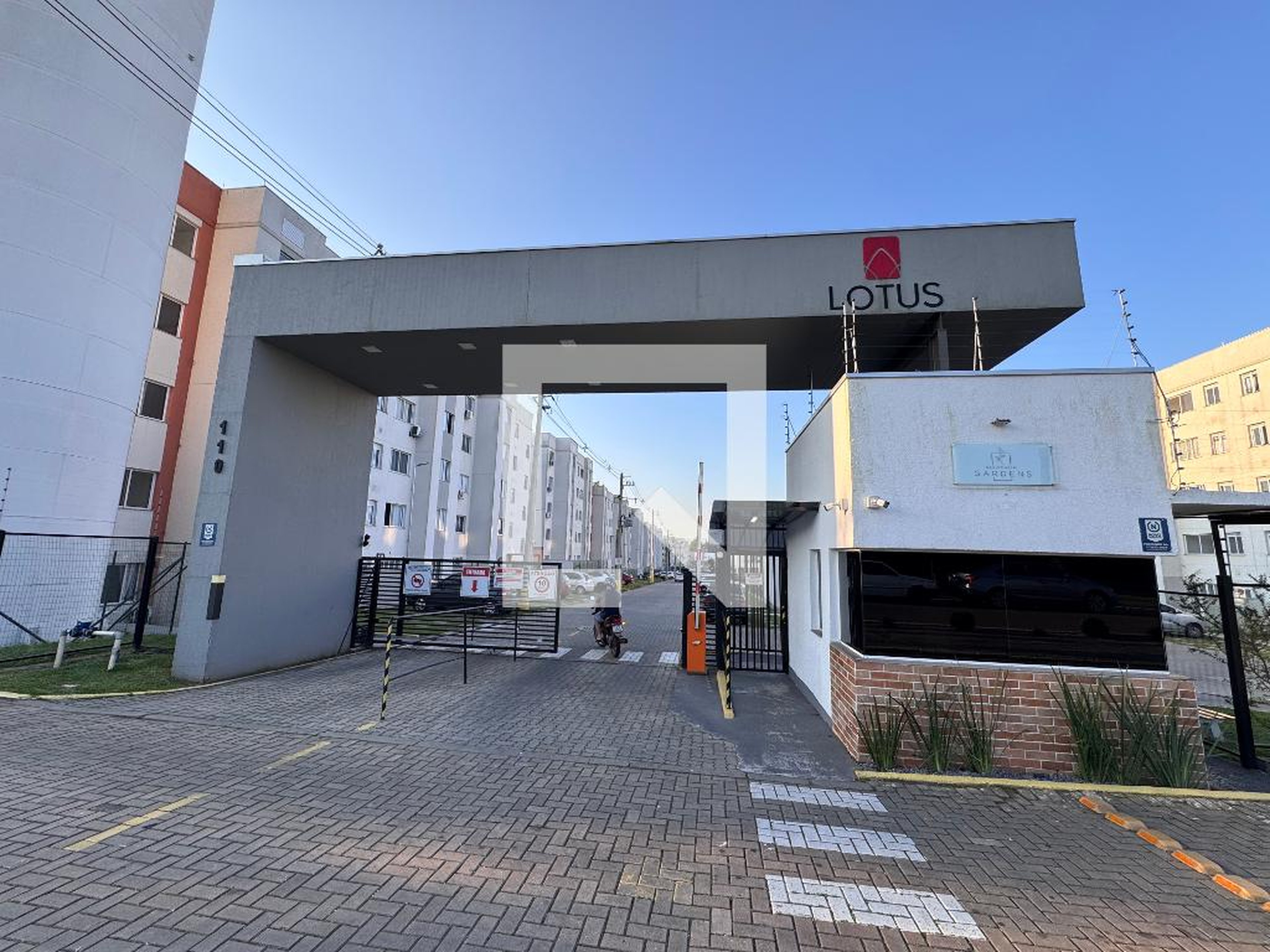 Fachada Condomínio Jardins do Vale