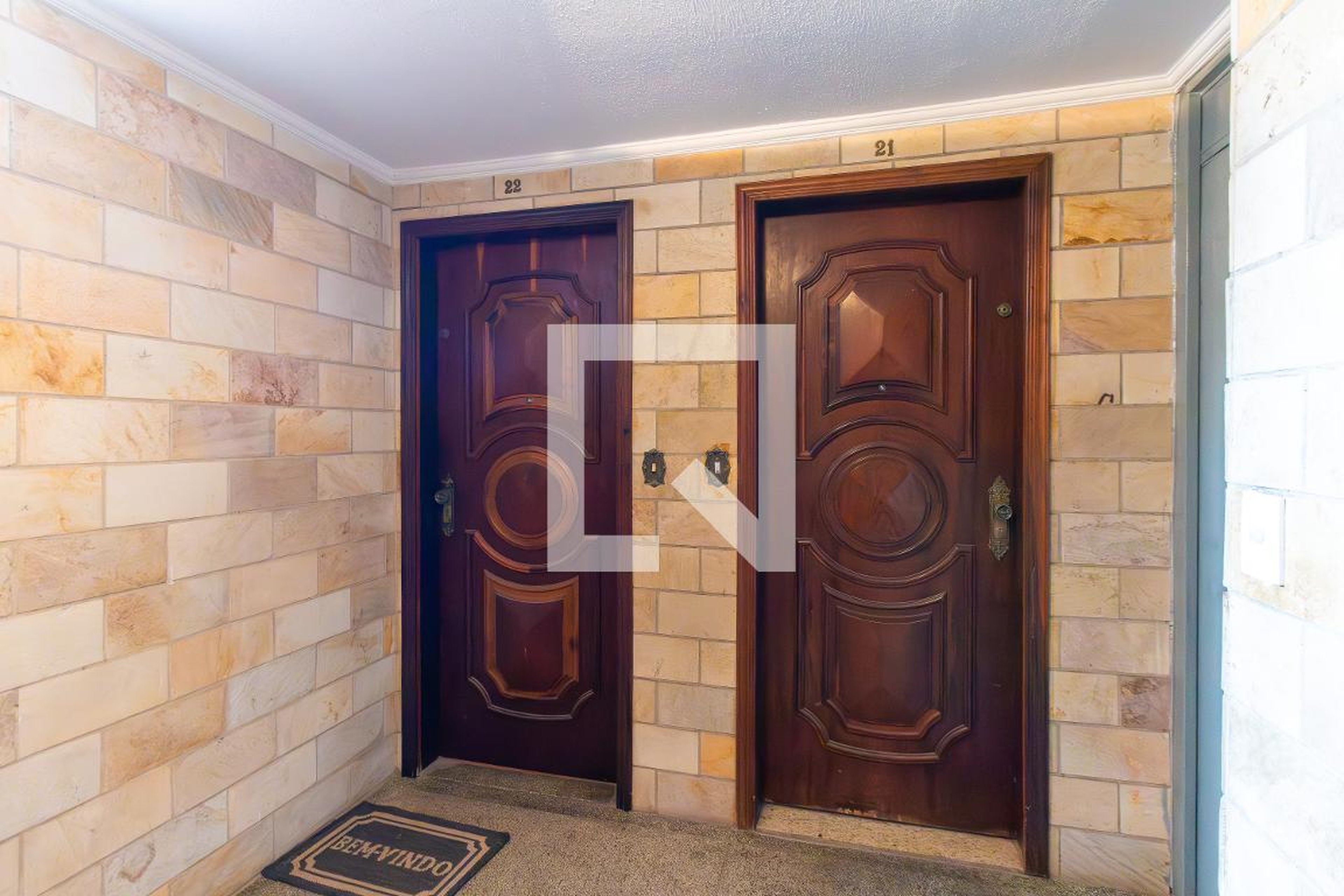 Hall - Alamandas Quatro