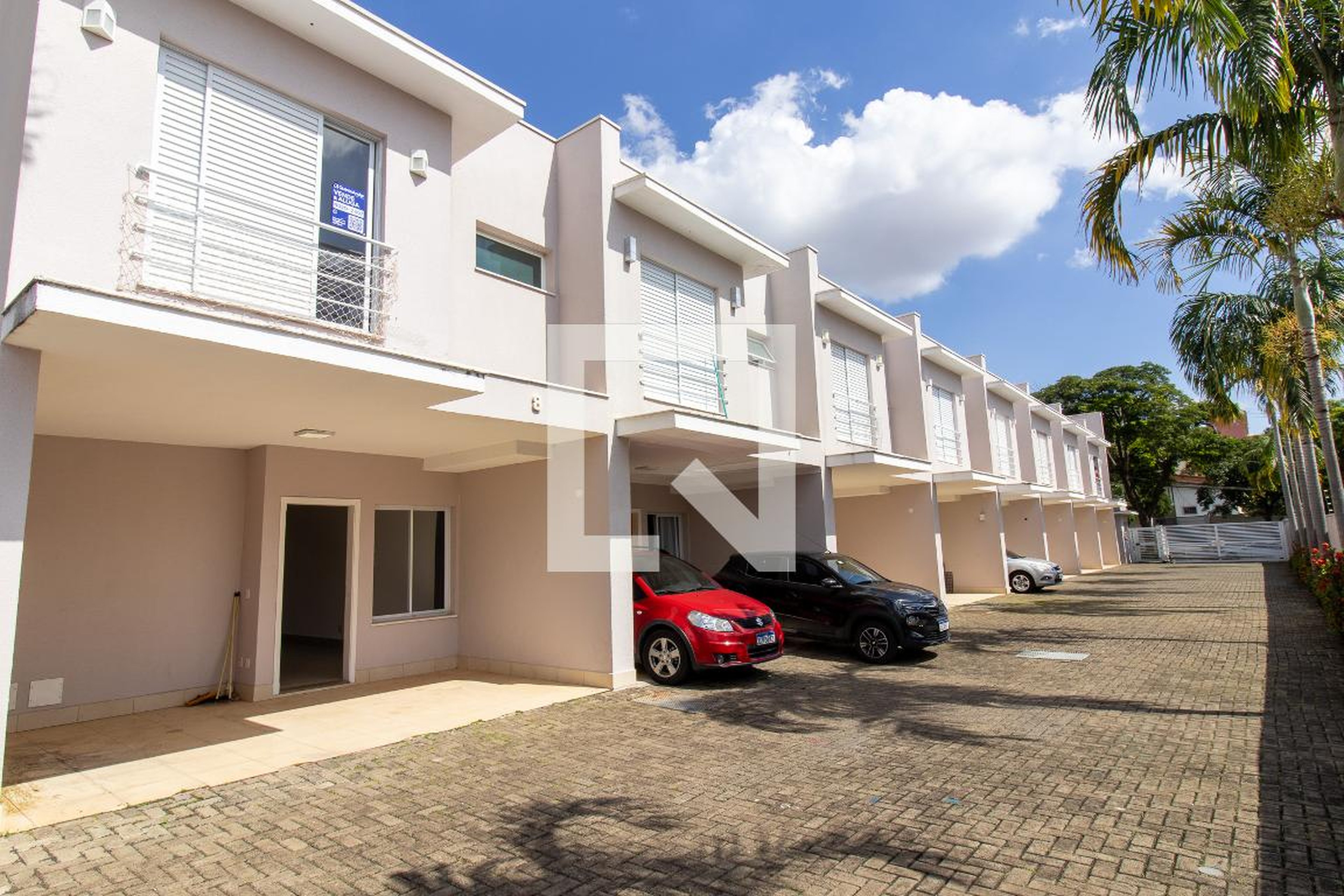 Fachada Residencial Lírios