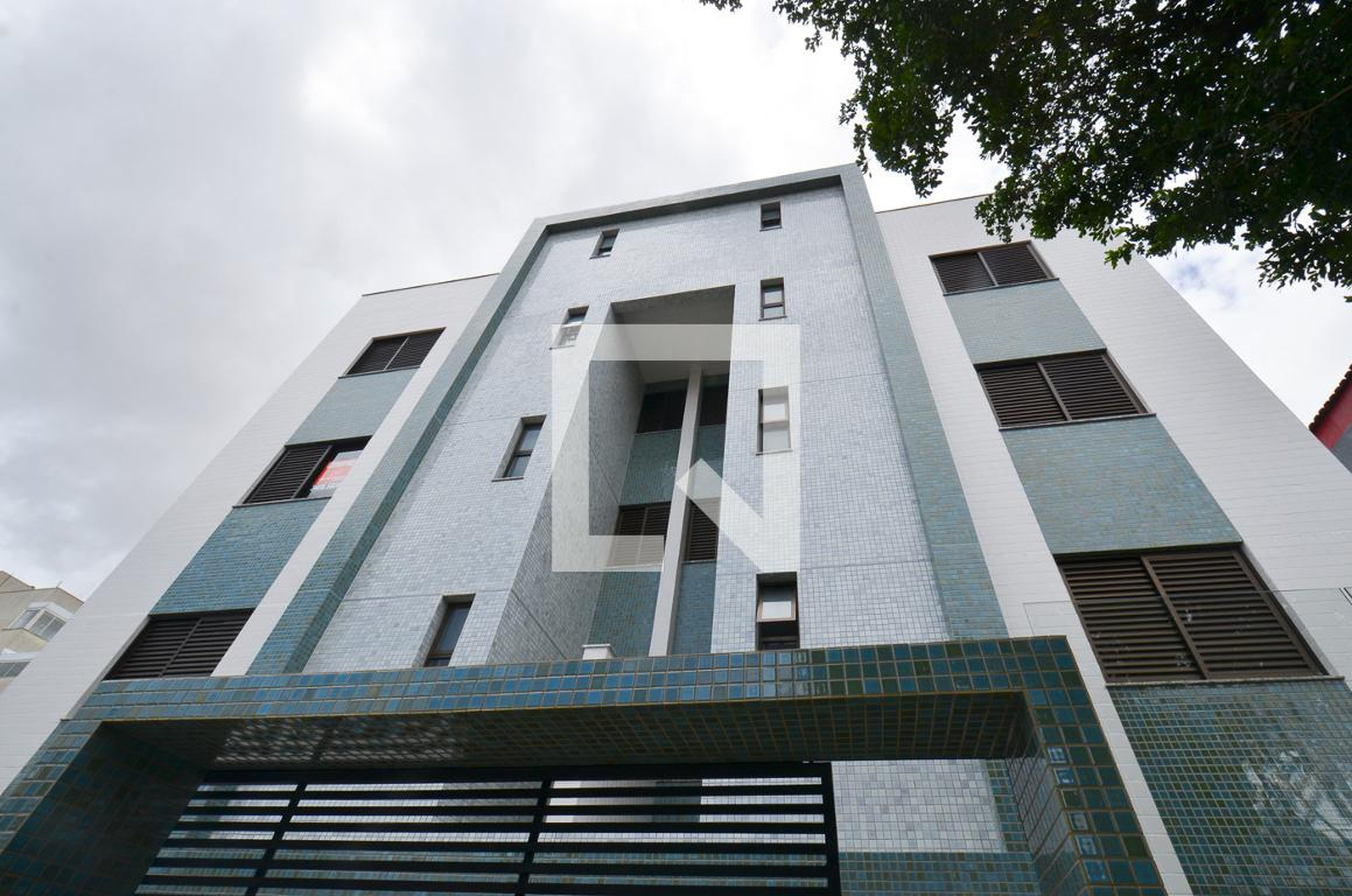 Fachada Condomínio em Rua Igaratinga, 59