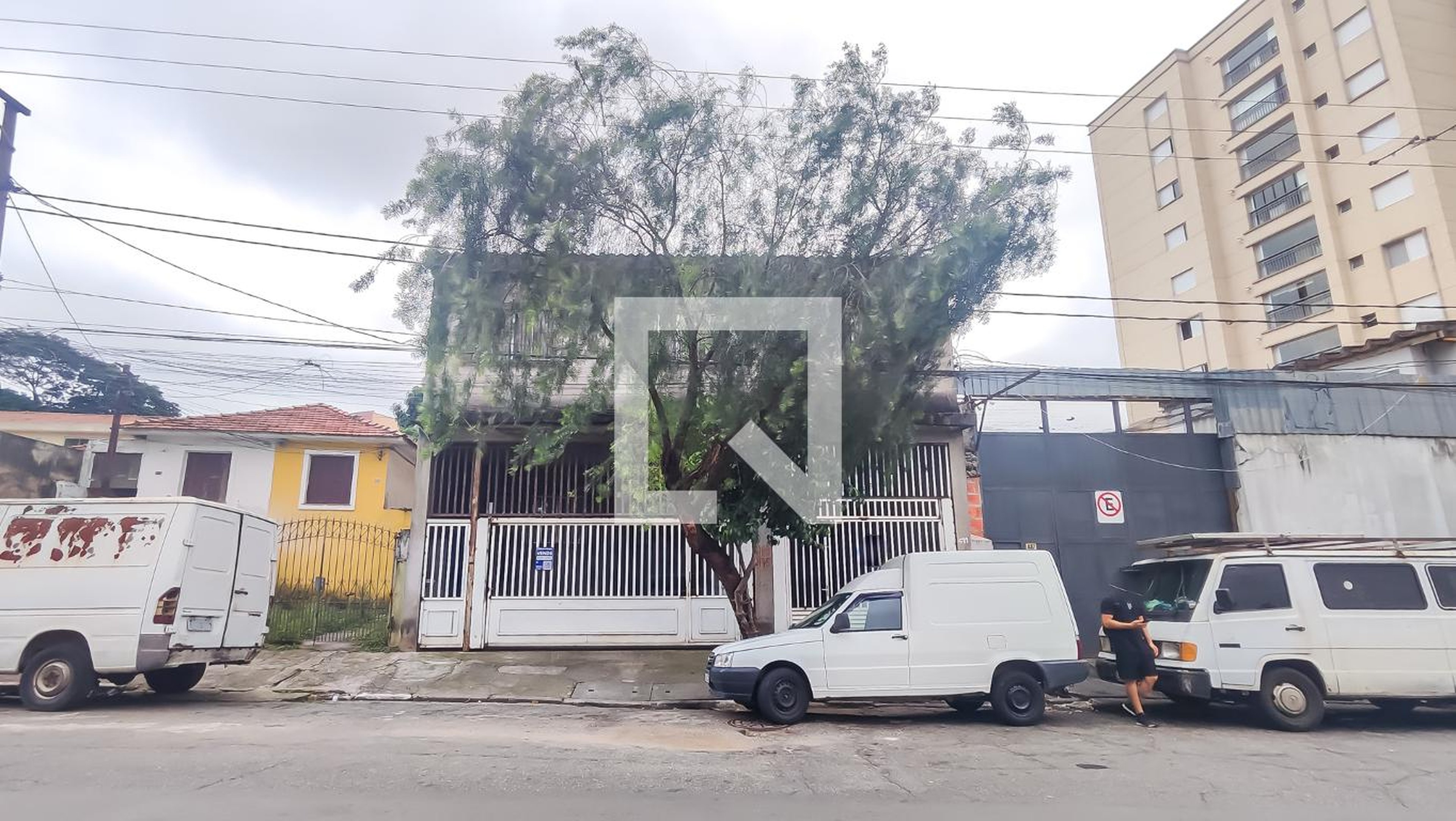 Fachada Condomínio em Avenida Monte Celeste, 475