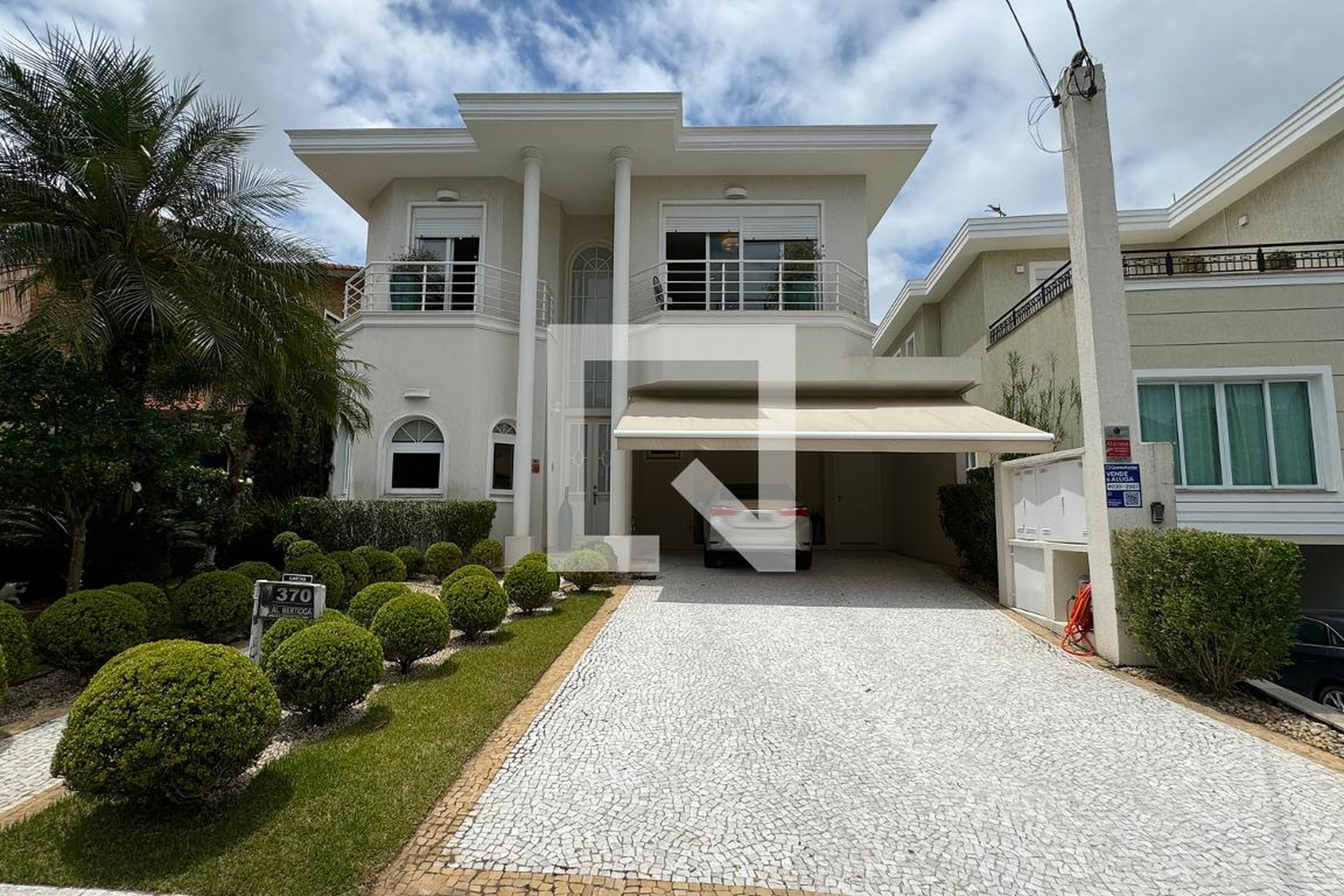 Fachada Condomínio em Alameda Bertioga, 370
