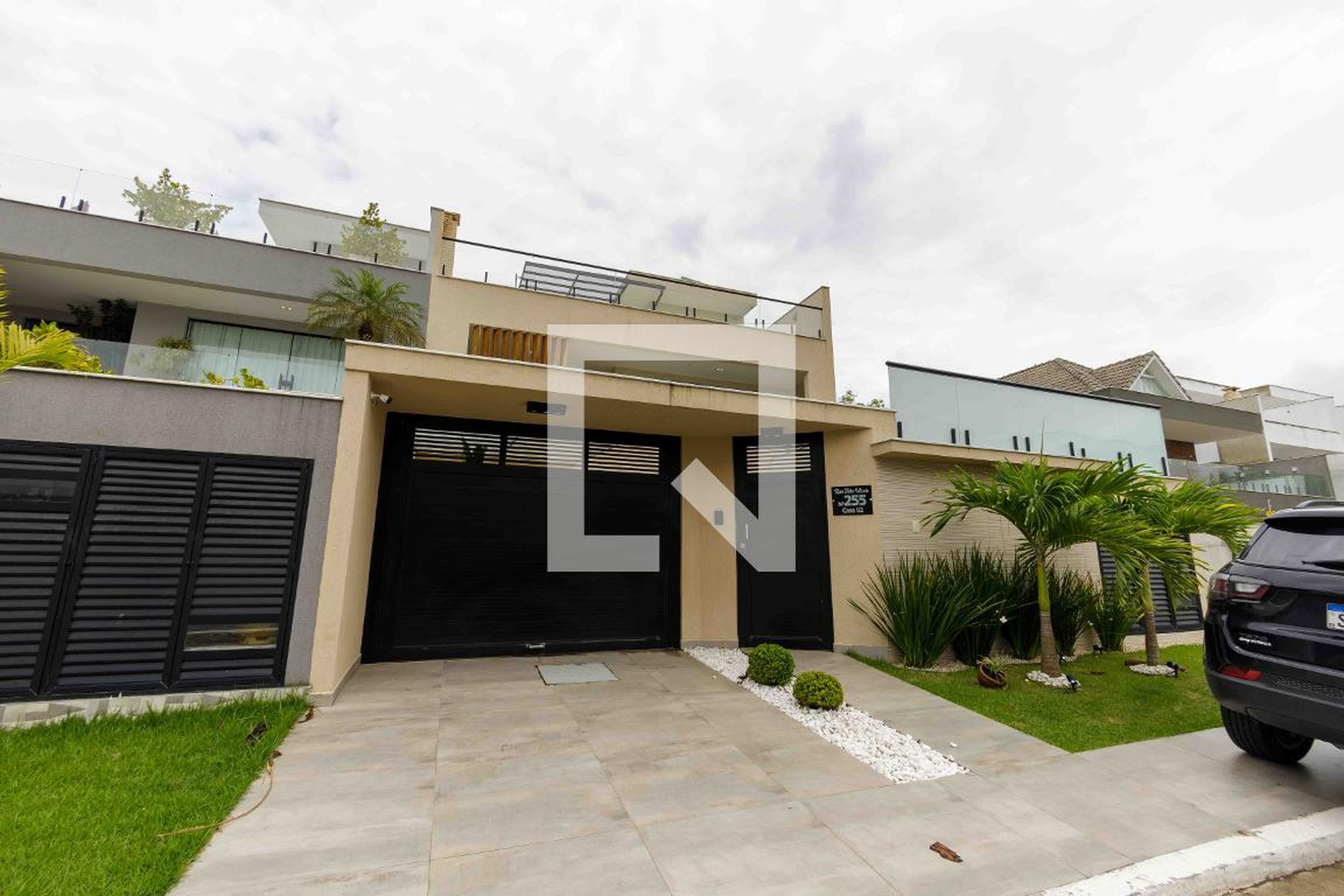 Fachada Condomínio em Rua Fritz Utzeri, 255