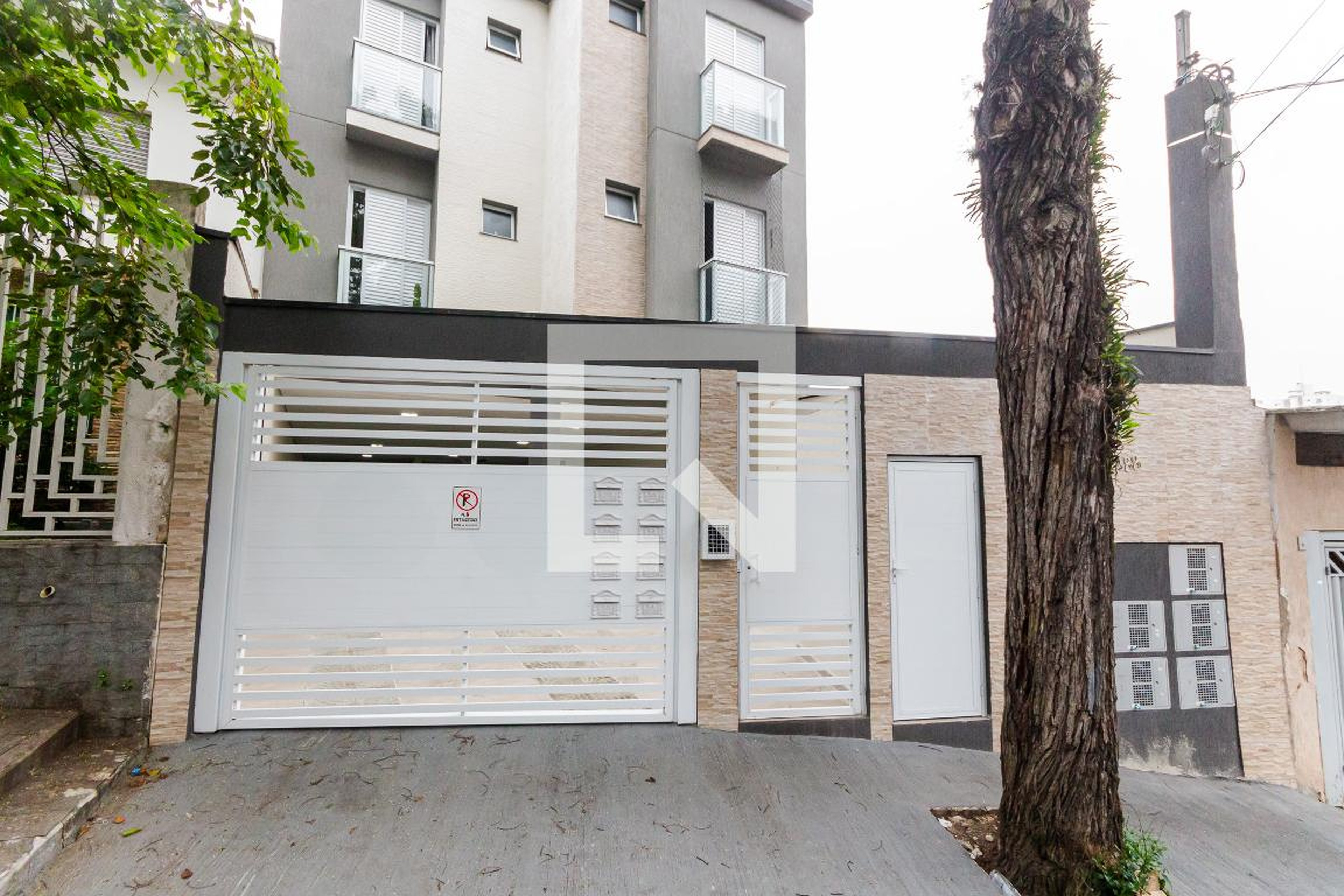 Fachada Condomínio em Rua Paraguai, 288