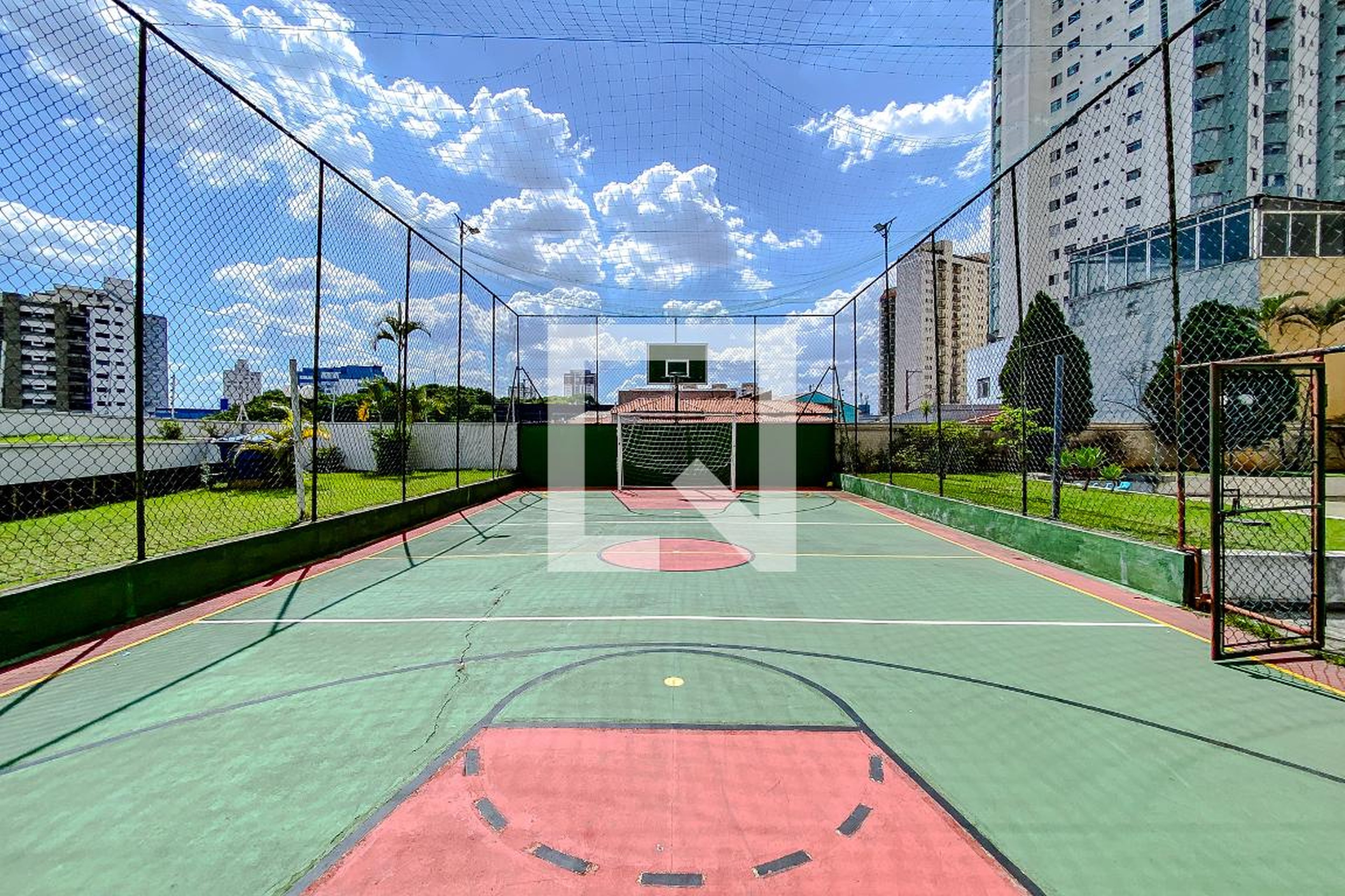 Quadra Esportiva - Via condoti