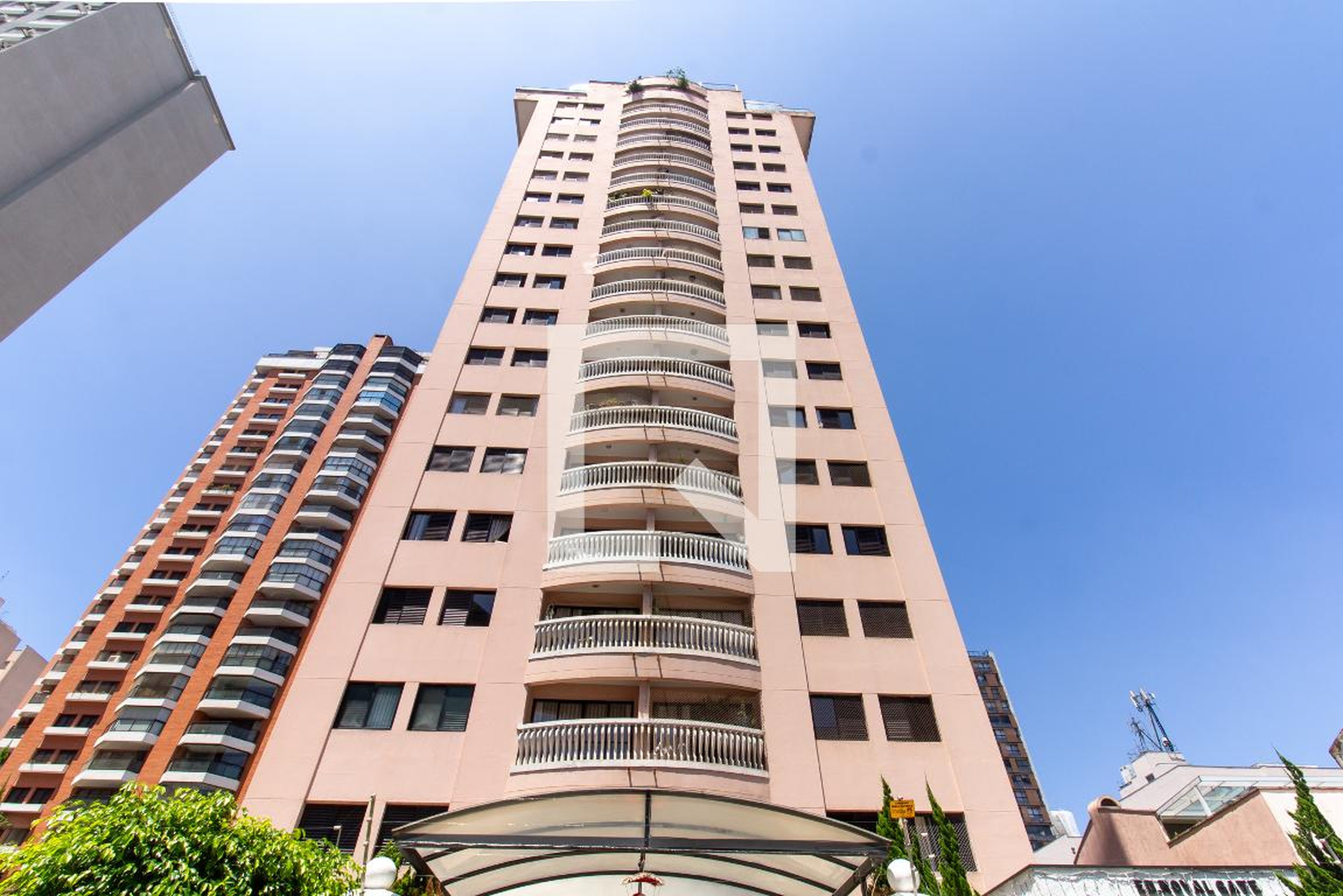 Fachada do Prédio Edifício Royal Gate