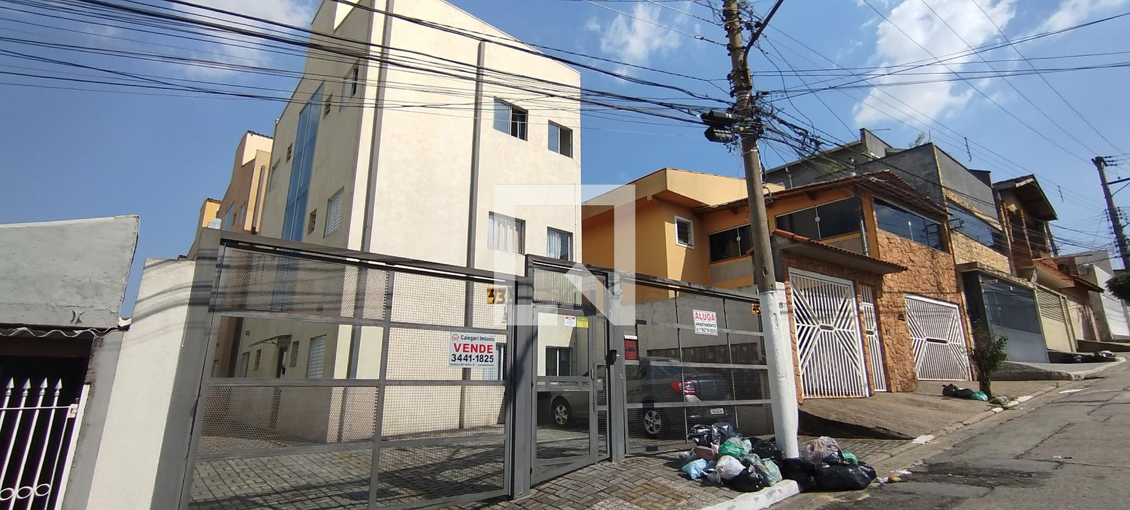 Fachada Condomínio em Rua João Machado de Lima, 45