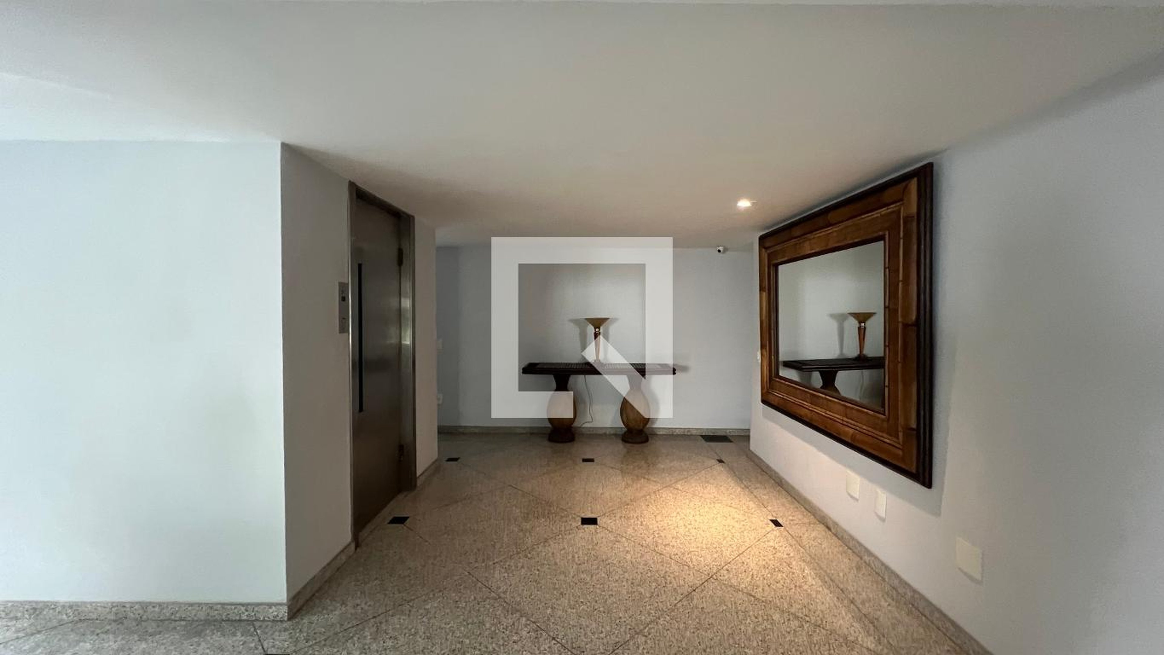 Hall de entrada - Edifício Caeté