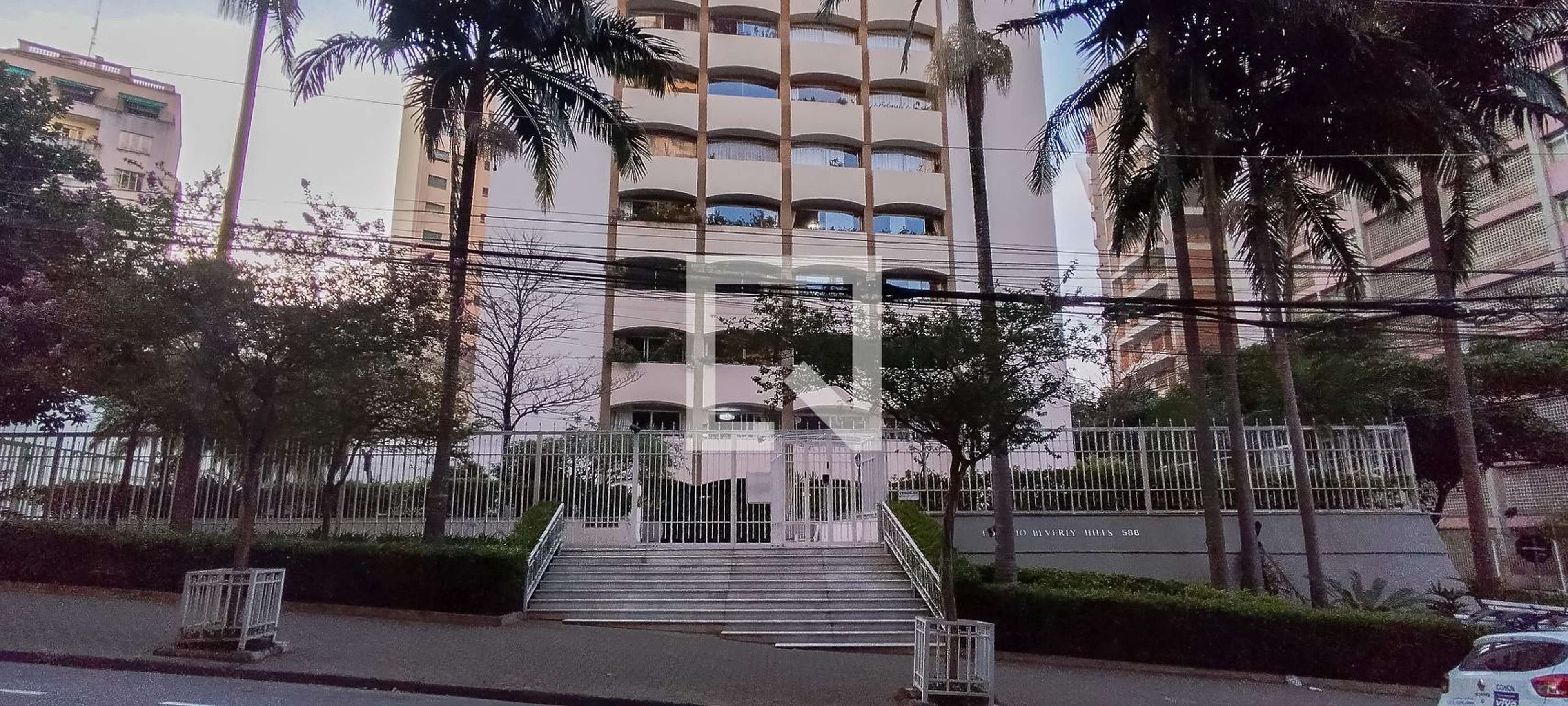 Fachada Edifício Beverly Hills