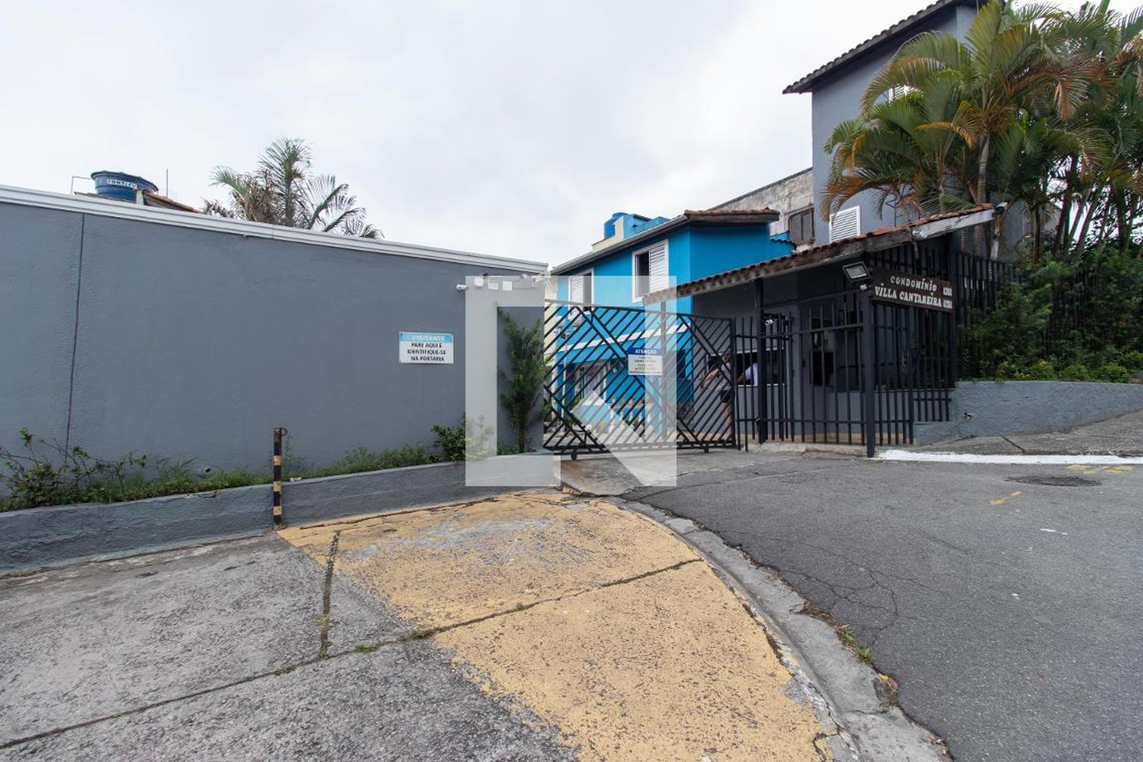 Fachada Condomínio Vila Cantareira