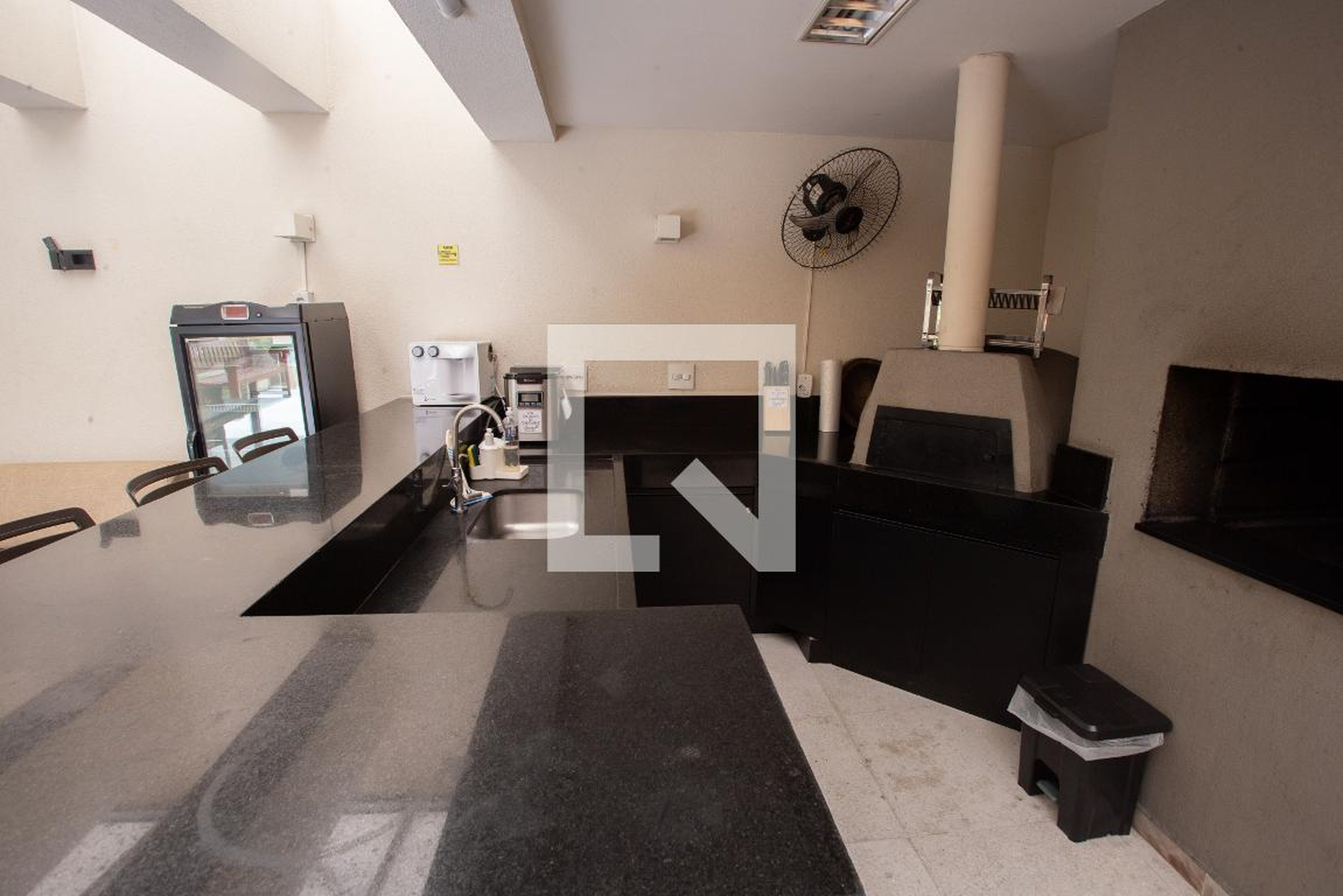 CHURRASQUEIRA - Easy Vila Romana