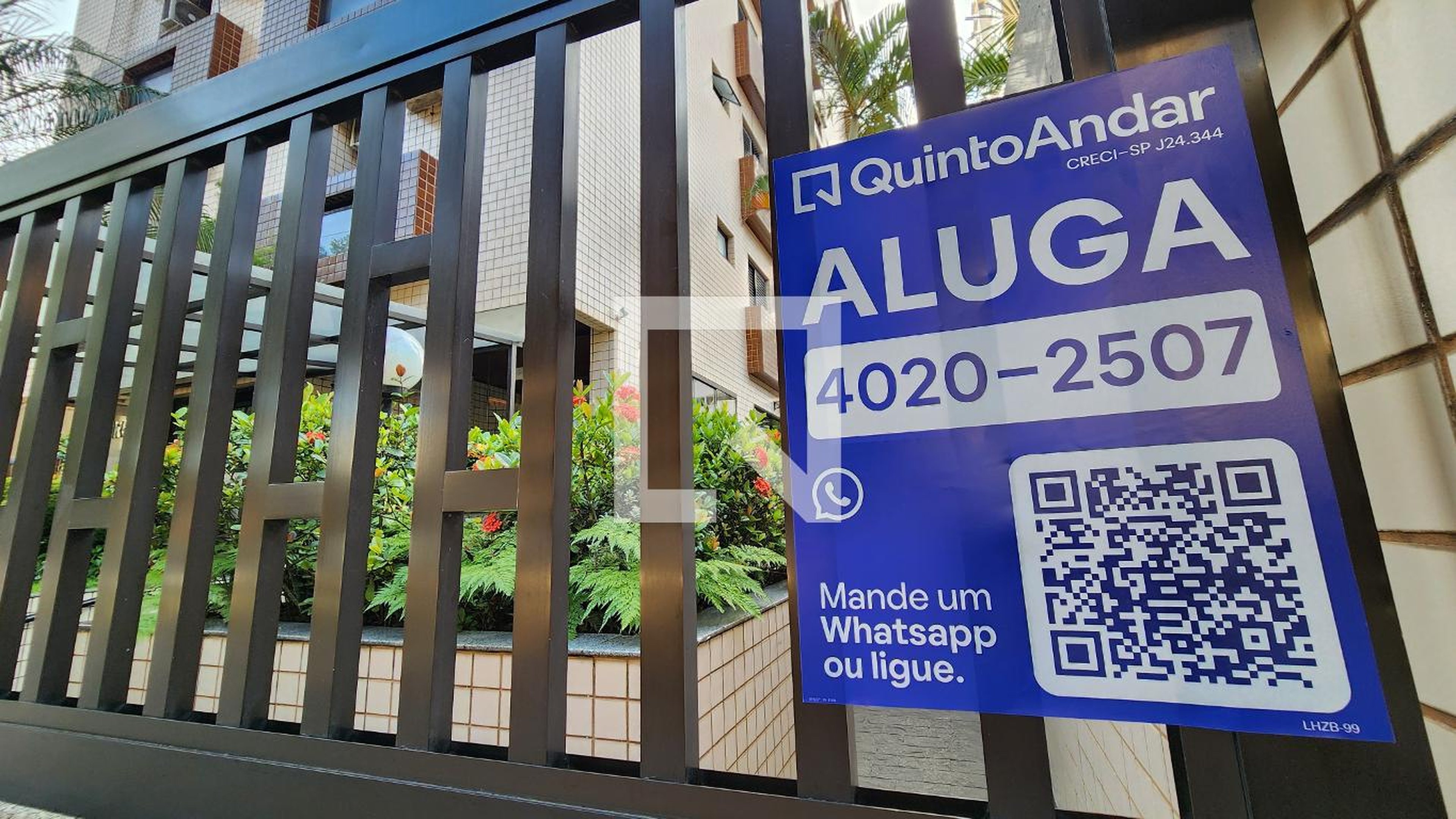 Fachada Edifício Virgínia Mendes