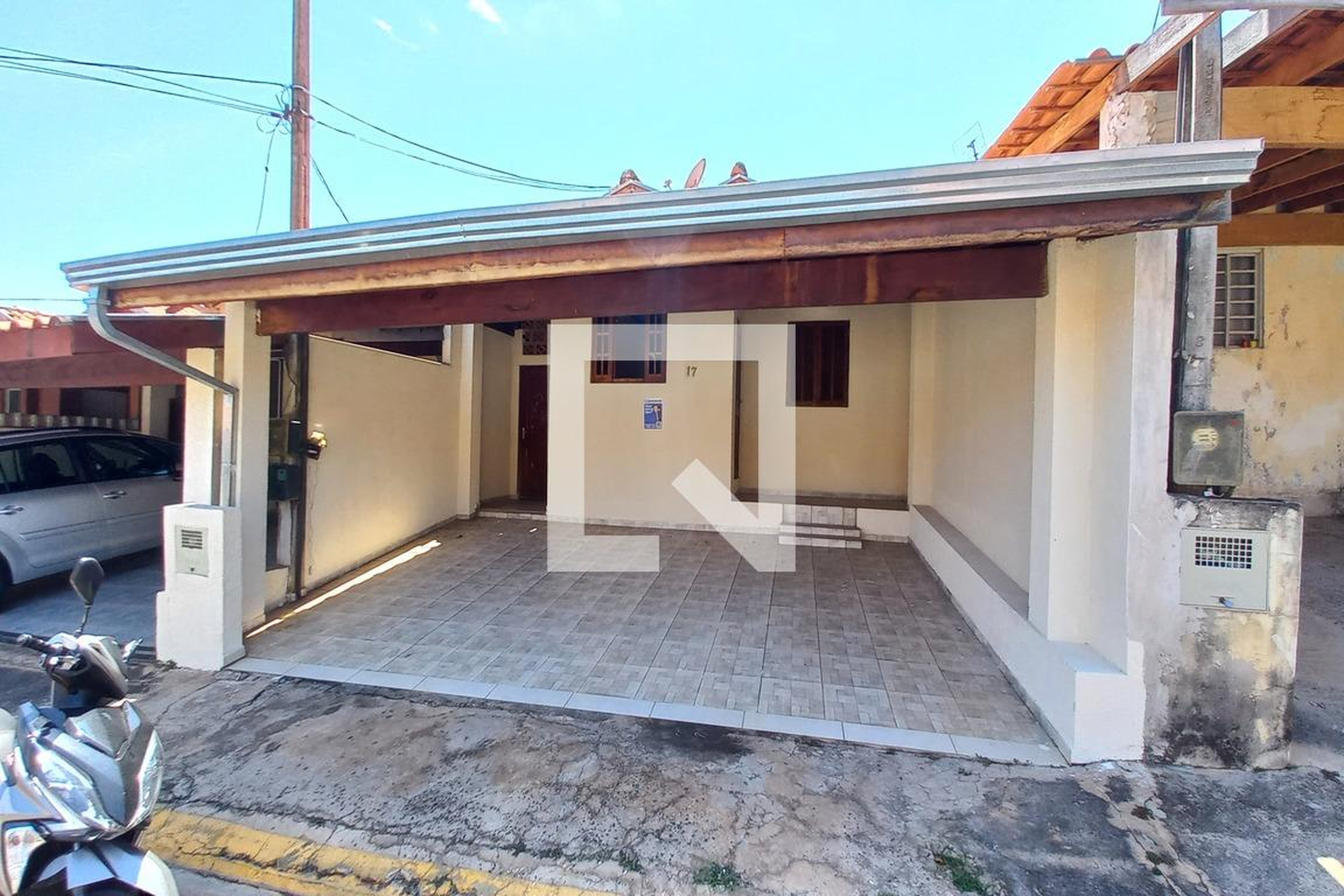 Fachada do Prédio Condomínio em Avenida Antônio Carlos do Amaral, 3776