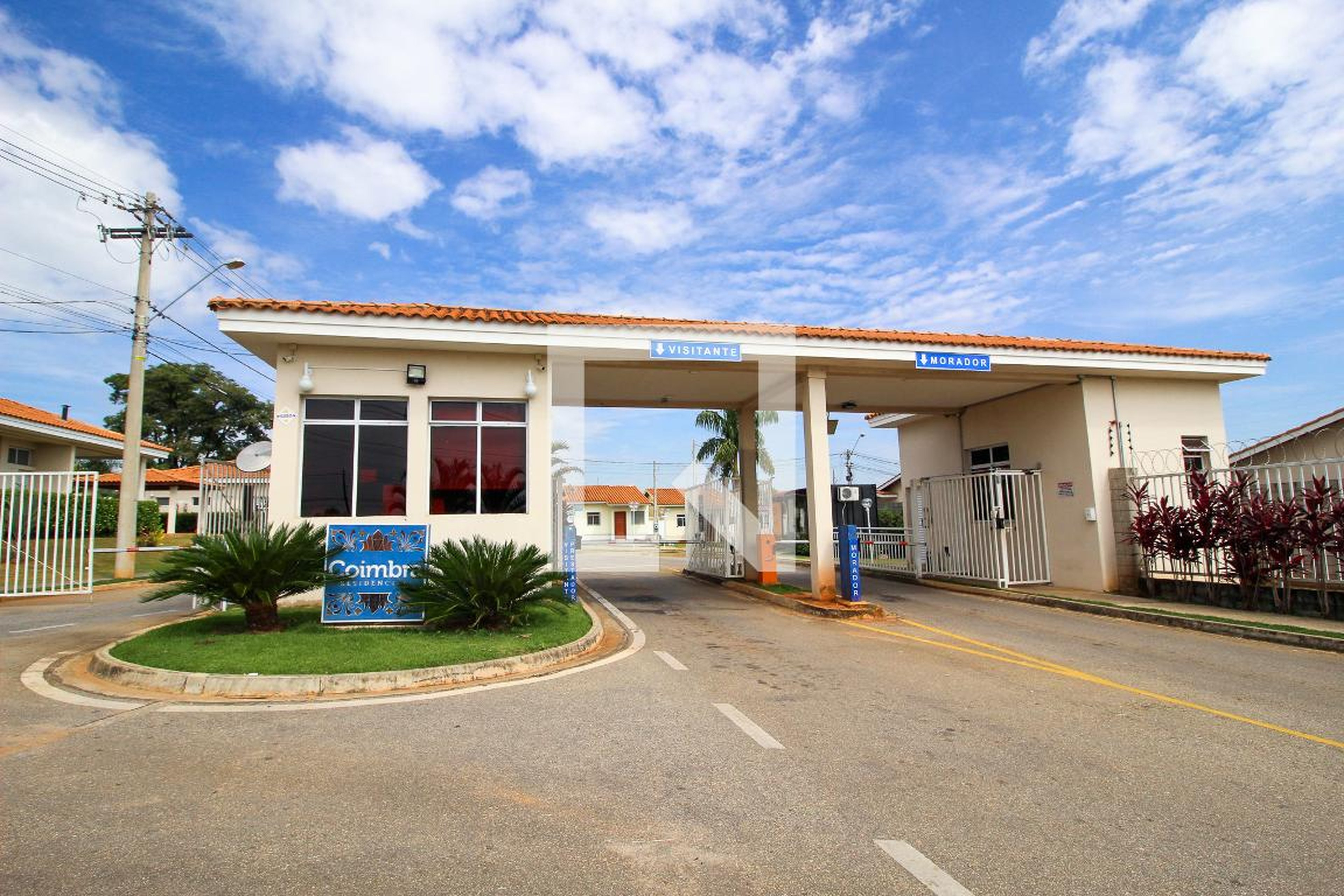 Fachada do condomínio Residencial Coimbra