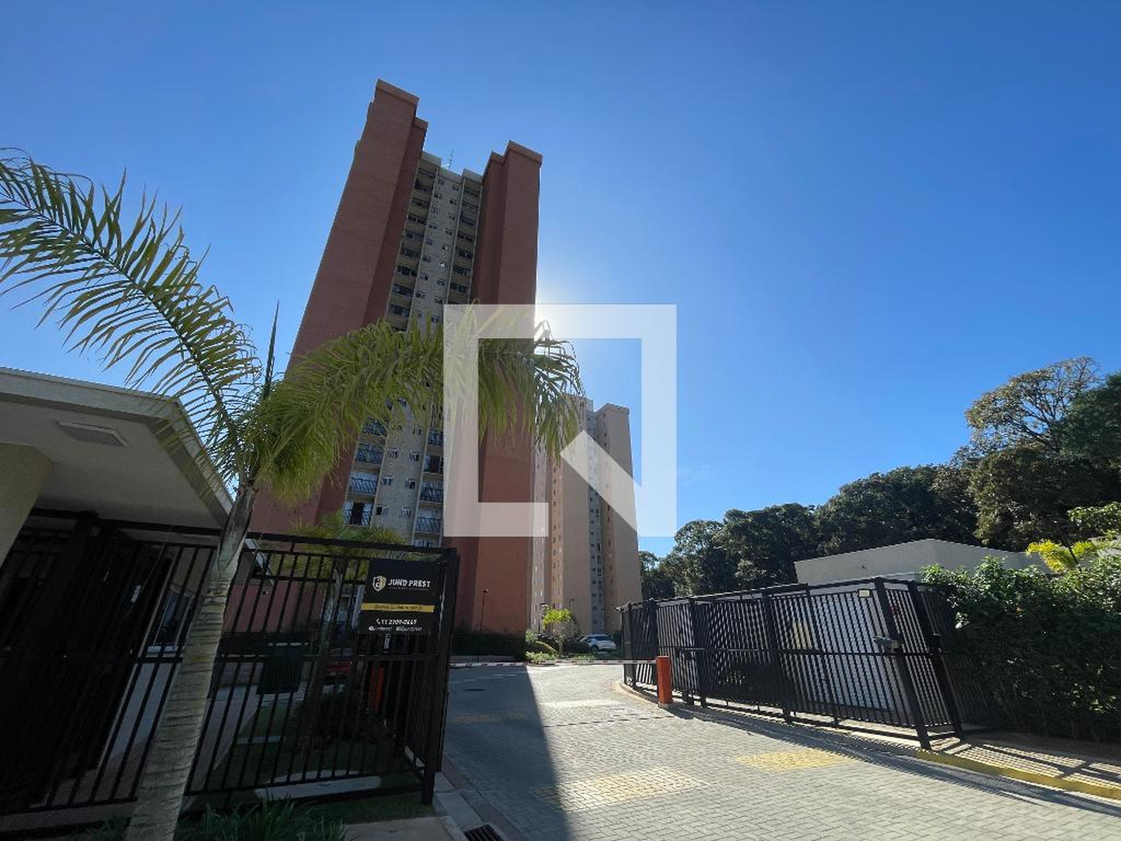 Fachada do Condomínio Condomínio Differenziato Residencial