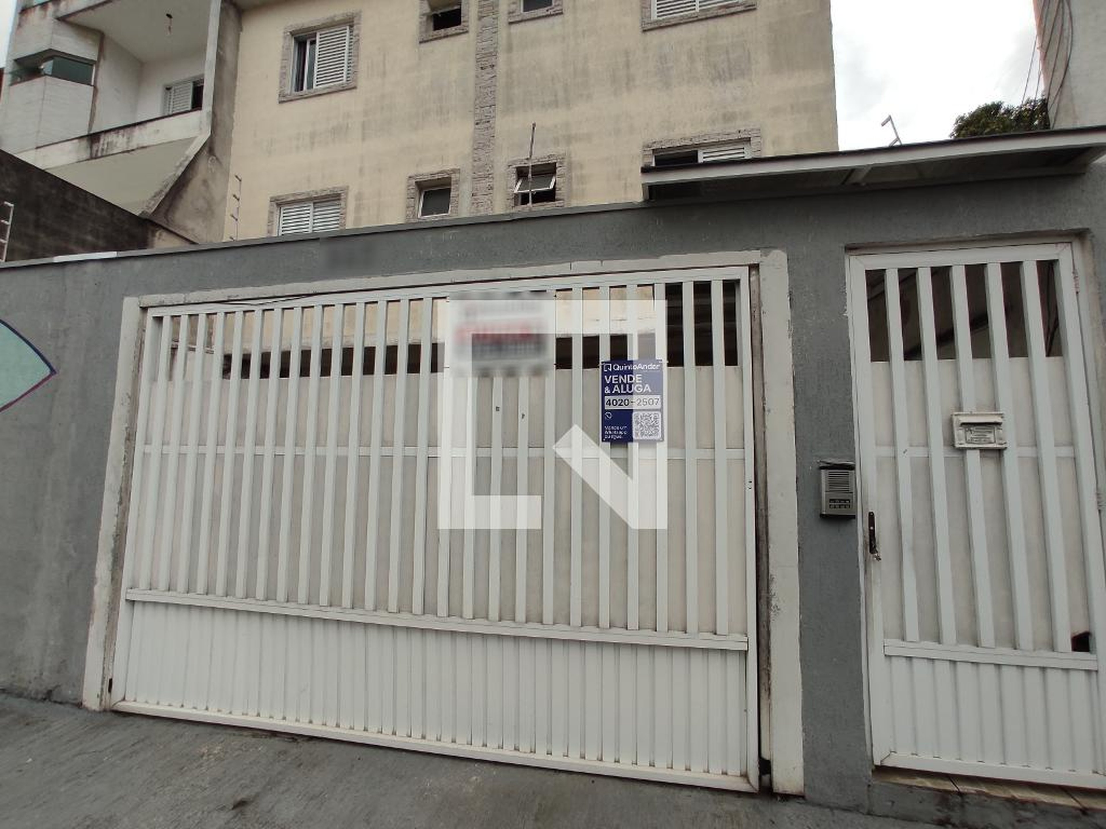 Fachada Condomínio em Rua Miguel Alves Viana, 223