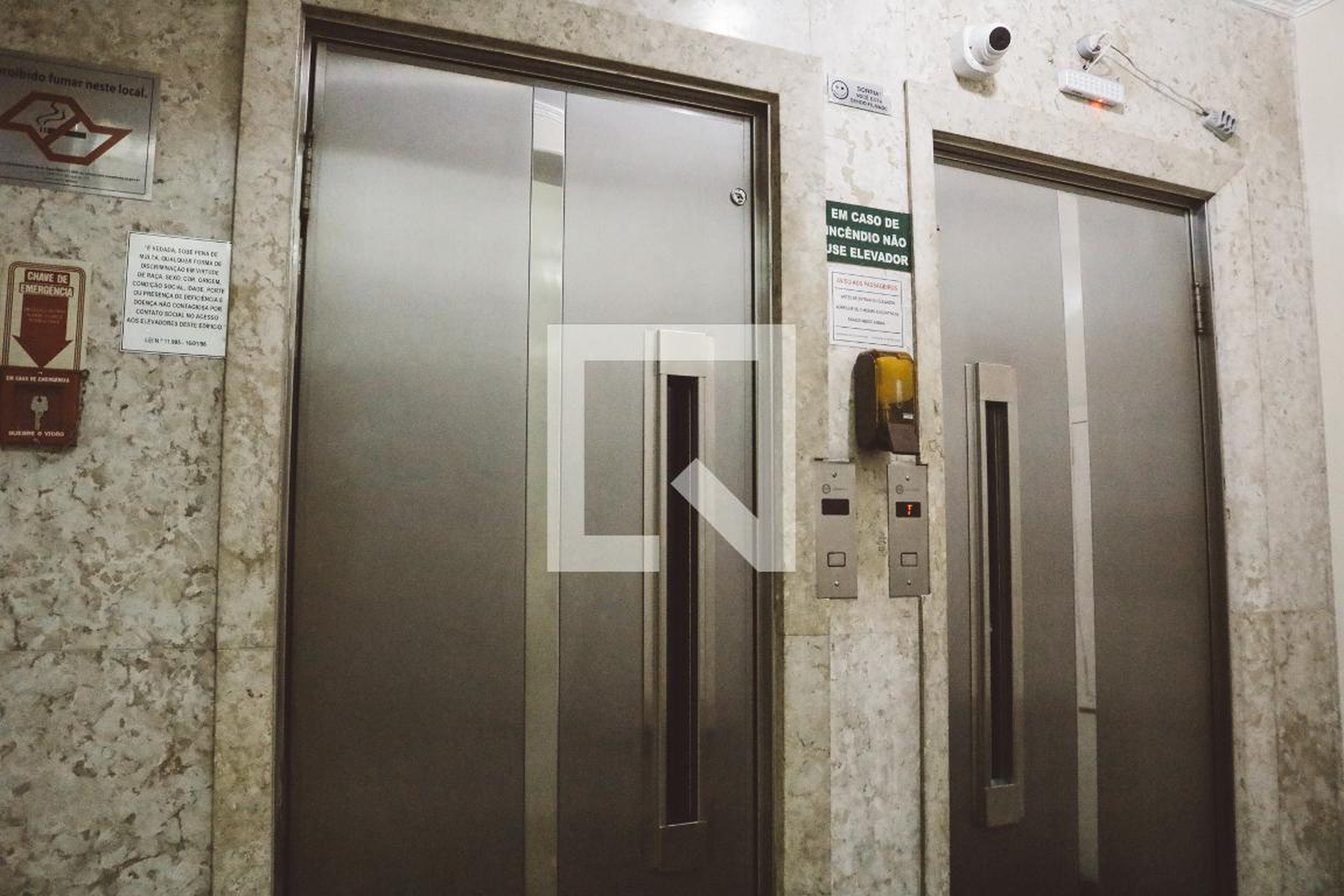 Entrada - Edifício Galeria Nova Santana