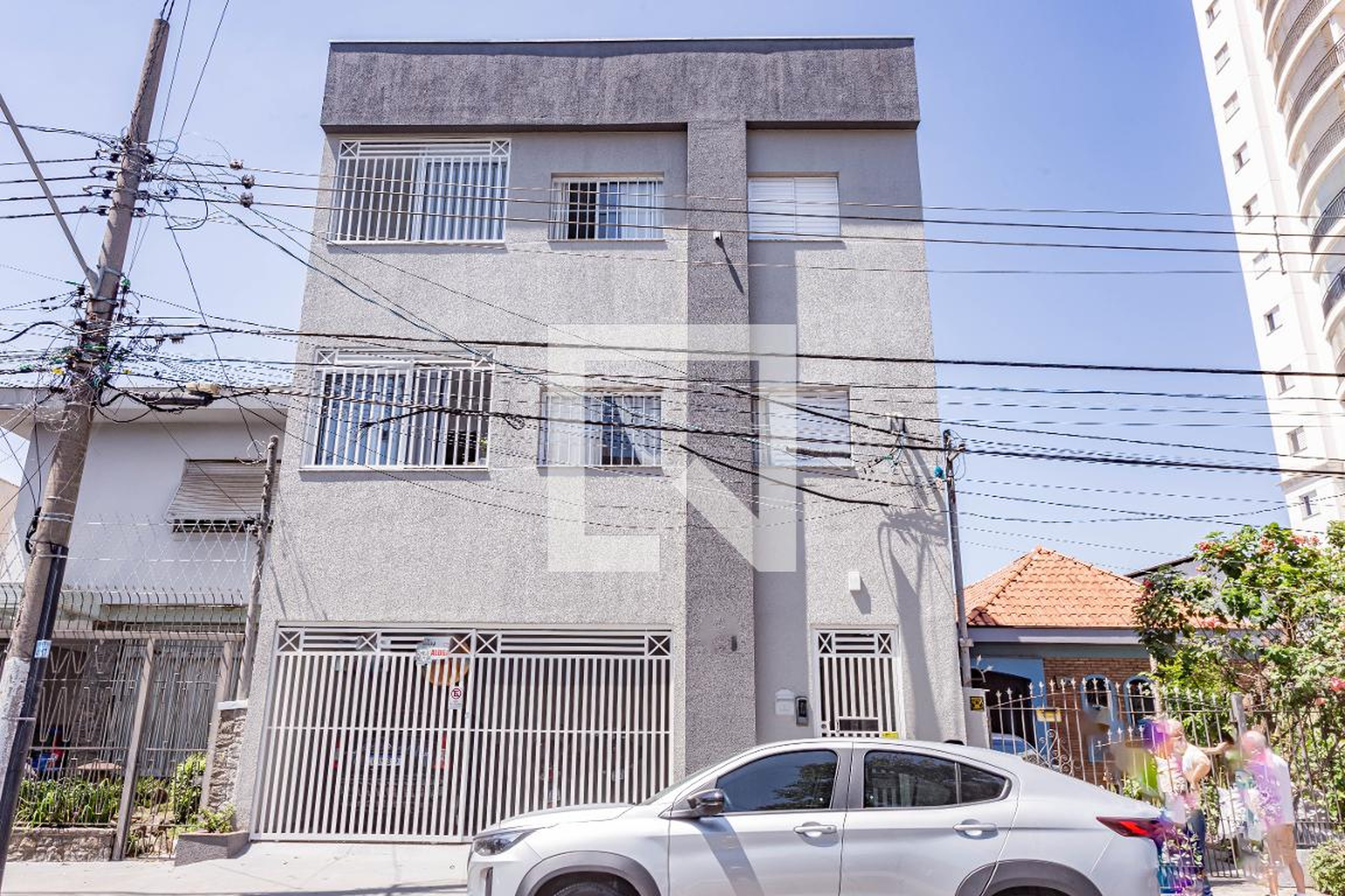 Fachada Condomínio em Rua Abaúna, 175