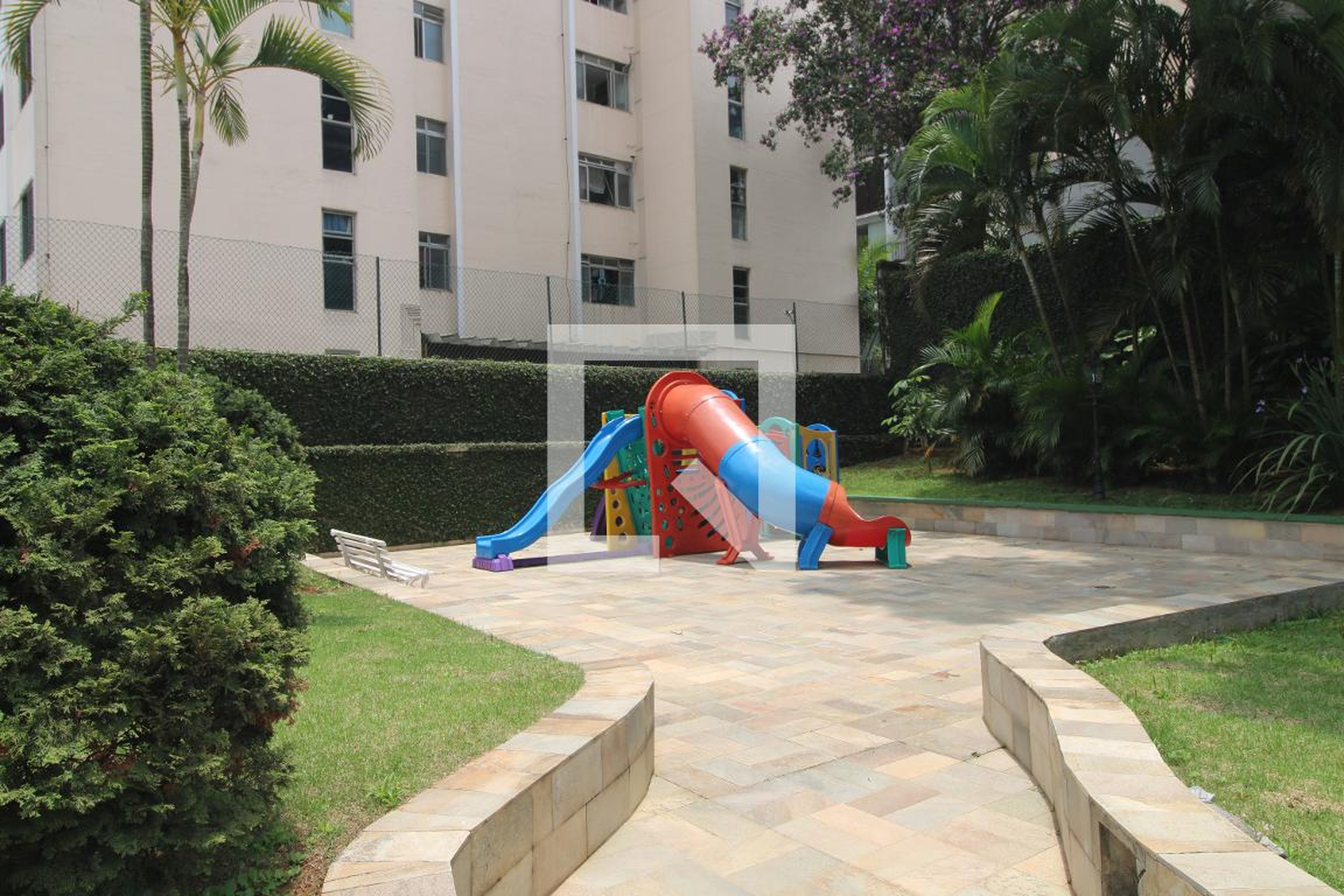Playground - Edifício Martha Regina