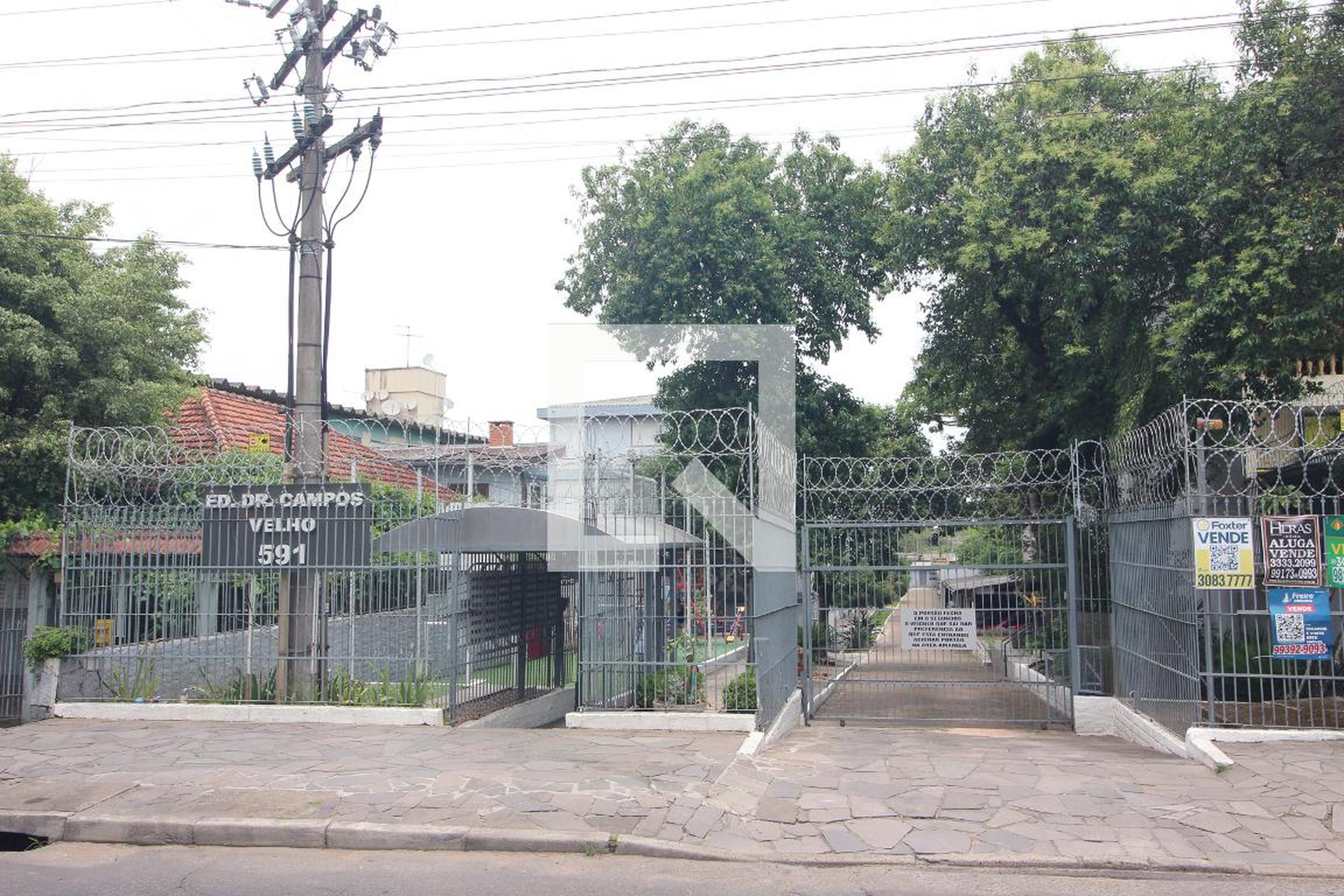 Fachada do condomínio Condomínio Campos Velho