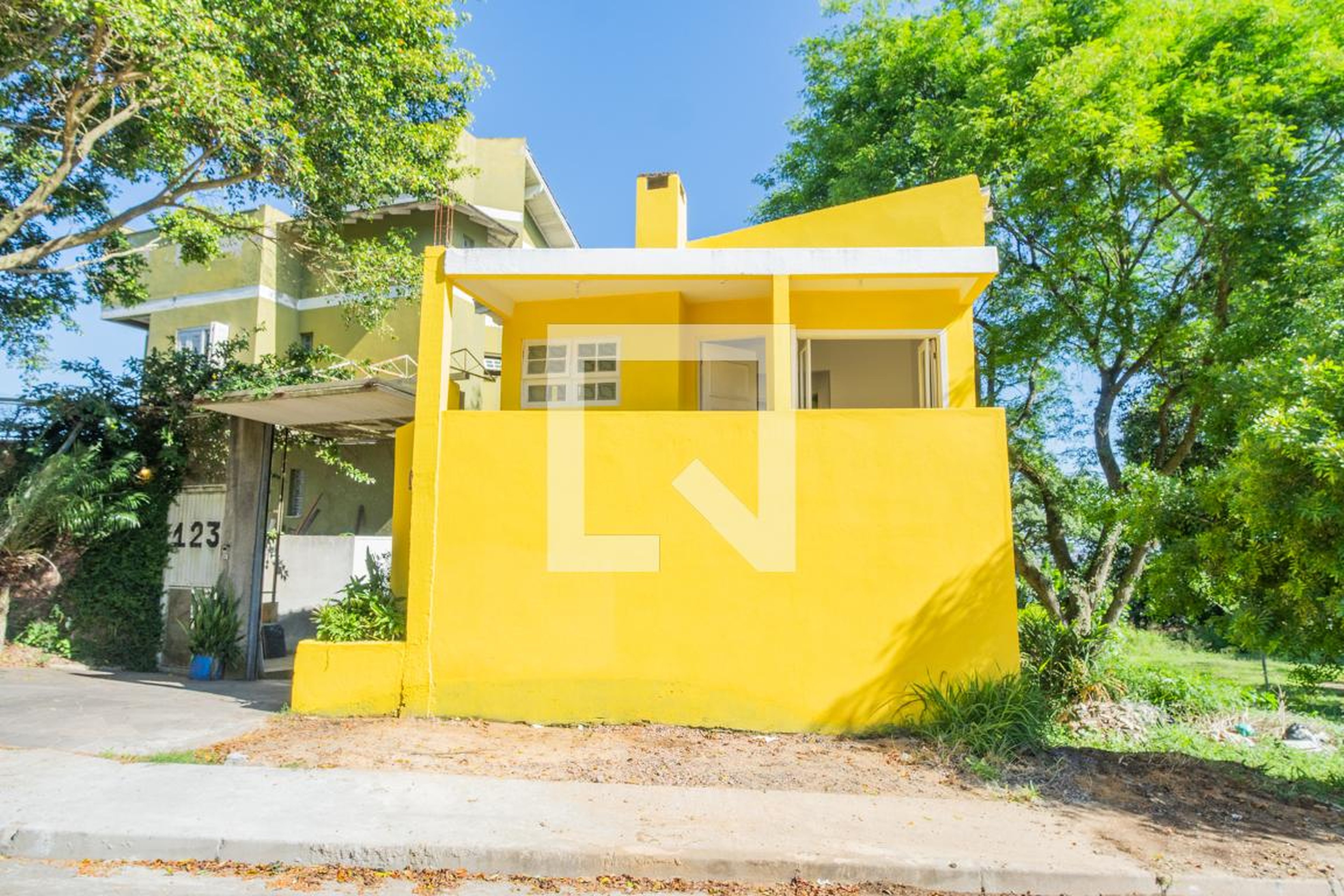 Fachada Condomínio em Rua João Francisco Barbosa, 123