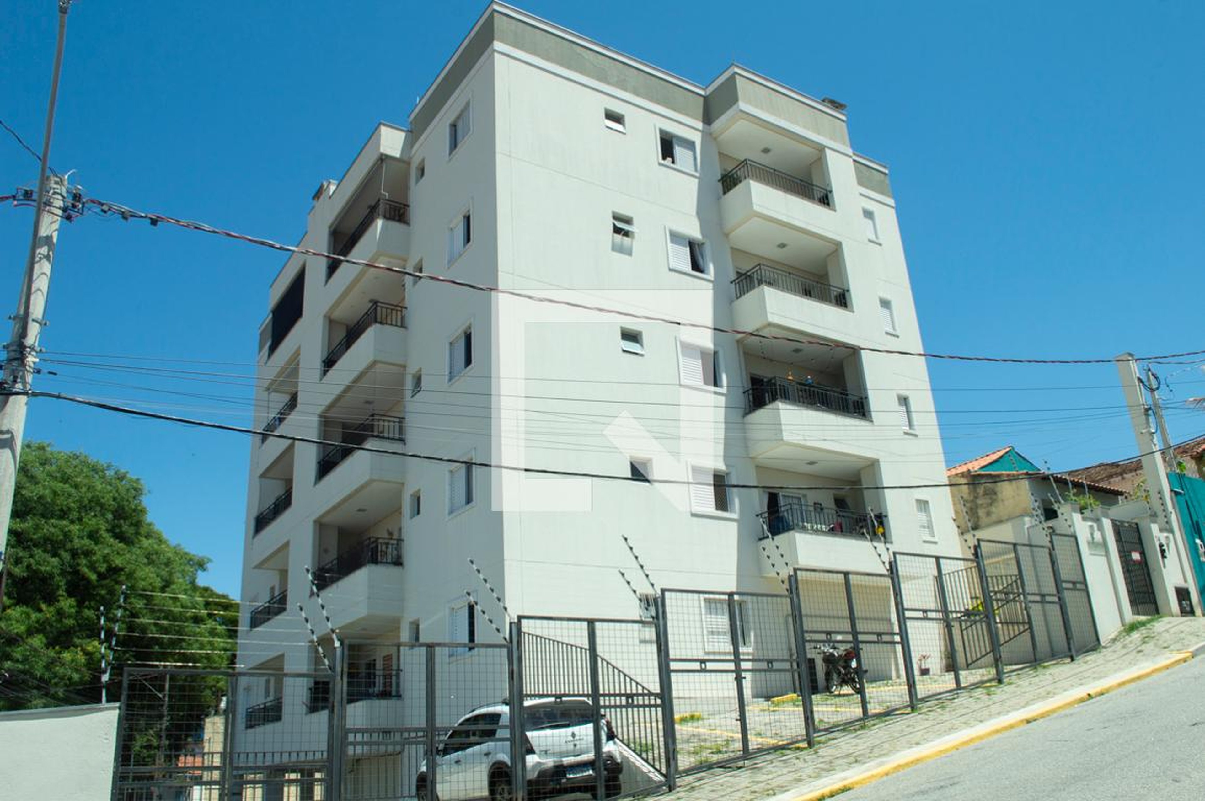 Fachada Condomínio em Rua Francisco Stilitano, 78