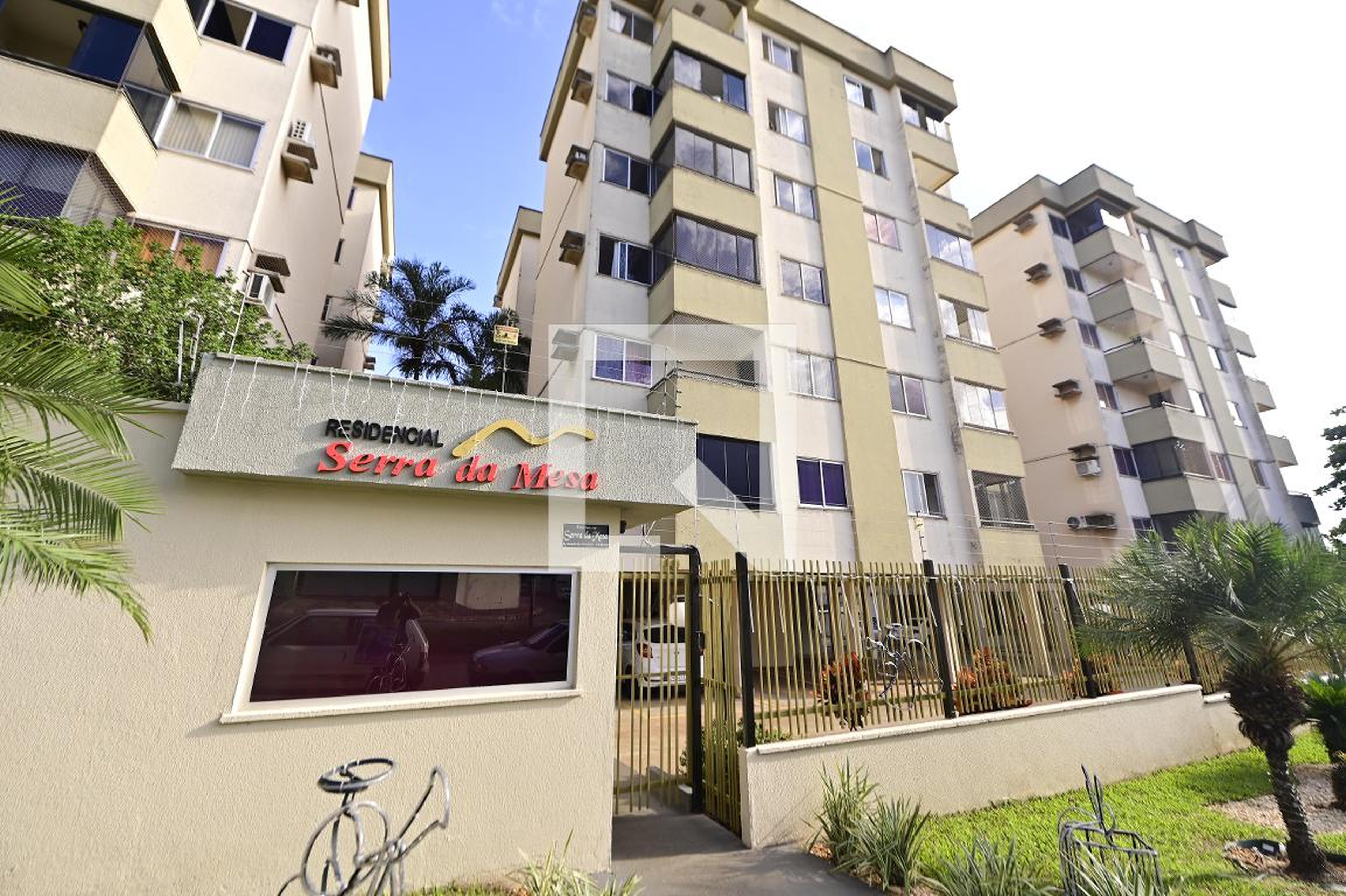 Fachada Condomínio em Avenida Anápolis, 0